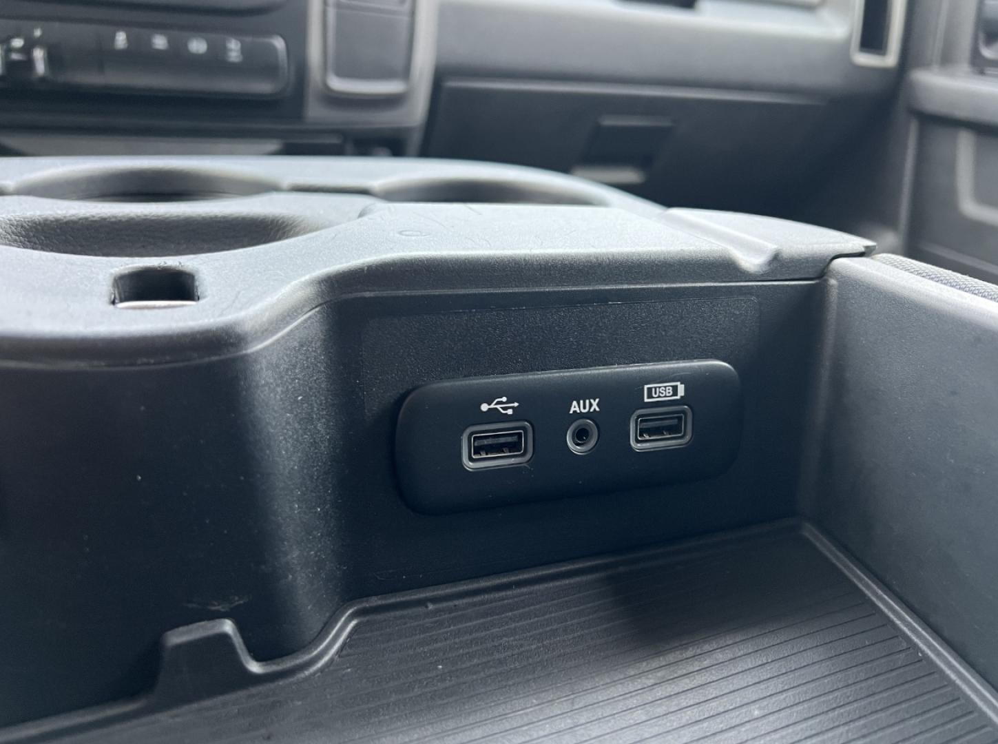 2018 BLACK /Gray RAM 2500 Tradesman Crew Cab SWB 4WD (3C6UR5CL7JG) with an 6.7L I6 TURBO DIESEL engine, 6A transmission, located at 2990 Old Orchard Rd., Jackson, MO, 63755, 37.354214, -89.612106 - 2018 Ram 2500 Tradesman 137xxx miles 4x4 6.7L I6 Turbo Diesel Automatic New Tires Backup Camera Bluetooth Remote Start Crusie Power Windows/Locks/Mirrors We have financing available and we accept trades! Fill out a credit application on our website or come by today! If you have any quest - Photo#26