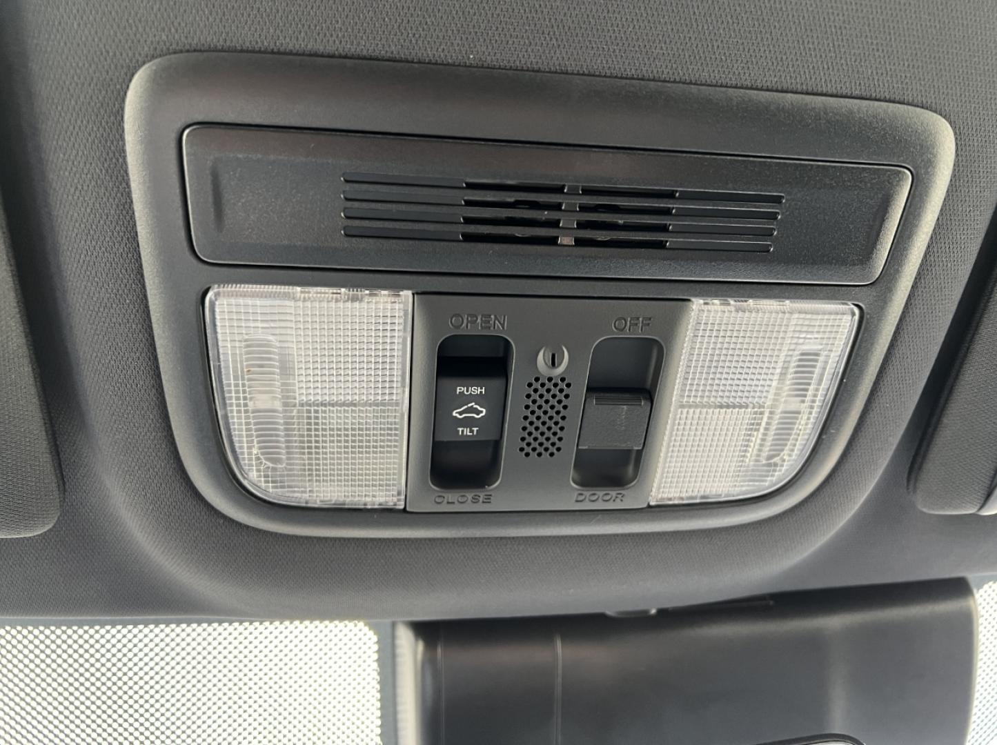 2021 WHITE /Black Honda Civic Sport Touring CVT (SHHFK7H97MU) with an 2.0L 4 Cyl. TURBO engine, CVT transmission, located at 2990 Old Orchard Rd., Jackson, MO, 63755, 37.354214, -89.612106 - 2021 Honda Civic Sport Touring 1-Owner 147xxx miles Front Wheel Drive 1.5L 4 Cyl. Automatic Leather Navigation Backup Camera Power/Heated Seats Heated Rear Seats Sunroof Bluetooth Remote Start Cruise Power Windows/Locks/Mirrors We have financing available and we accept trades! Fill o - Photo#32