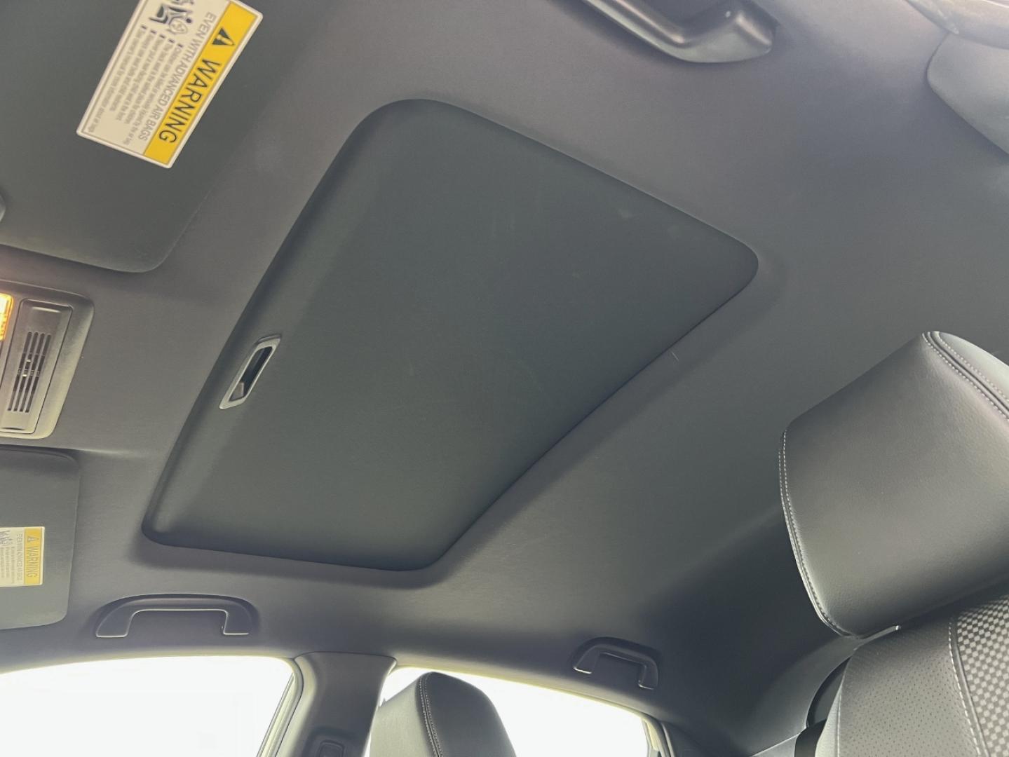 2021 WHITE /Black Honda Civic Sport Touring CVT (SHHFK7H97MU) with an 2.0L 4 Cyl. TURBO engine, CVT transmission, located at 2990 Old Orchard Rd., Jackson, MO, 63755, 37.354214, -89.612106 - 2021 Honda Civic Sport Touring 1-Owner 147xxx miles Front Wheel Drive 1.5L 4 Cyl. Automatic Leather Navigation Backup Camera Power/Heated Seats Heated Rear Seats Sunroof Bluetooth Remote Start Cruise Power Windows/Locks/Mirrors We have financing available and we accept trades! Fill o - Photo#5