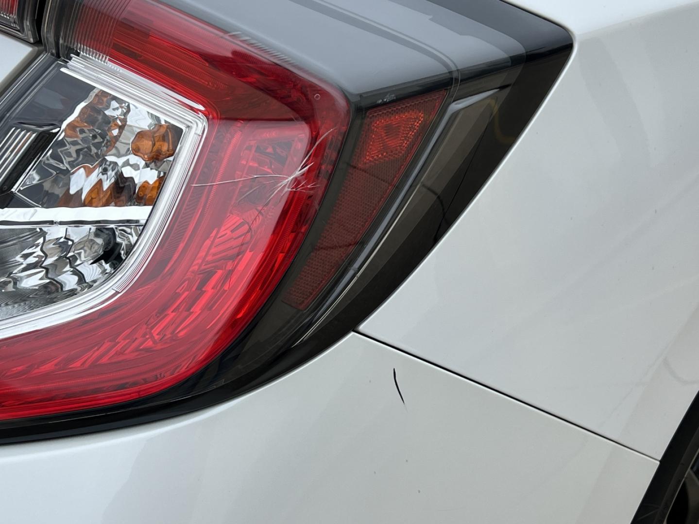 2021 WHITE /Black Honda Civic Sport Touring CVT (SHHFK7H97MU) with an 2.0L 4 Cyl. TURBO engine, CVT transmission, located at 2990 Old Orchard Rd., Jackson, MO, 63755, 37.354214, -89.612106 - 2021 Honda Civic Sport Touring 1-Owner 147xxx miles Front Wheel Drive 1.5L 4 Cyl. Automatic Leather Navigation Backup Camera Power/Heated Seats Heated Rear Seats Sunroof Bluetooth Remote Start Cruise Power Windows/Locks/Mirrors We have financing available and we accept trades! Fill o - Photo#44