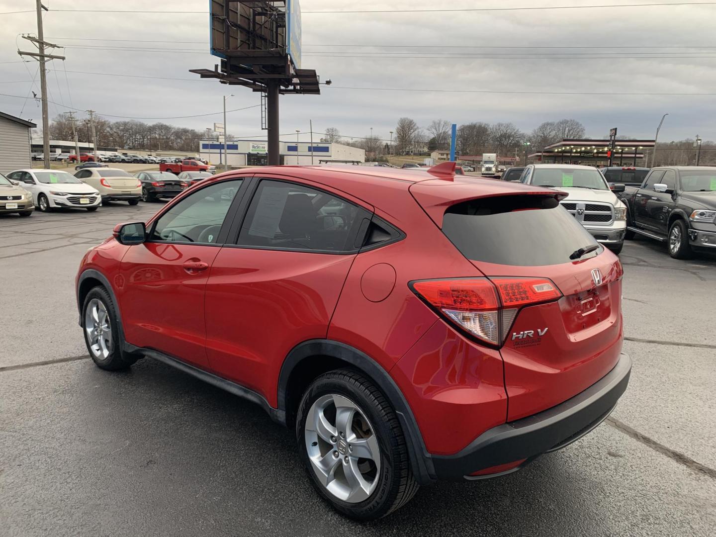2016 RED /BLACK Honda HR-V EX (3CZRU6H57GM) with an 1.8L L4 DOHC 16V engine, Automatic transmission, located at 506 S. Kingshighway, Cape Girardeau, MO, 63703, (573) 235-5000, 37.294991, -89.553635 - 2016 Honda HR-V 137,xxx Miles Automatic Heated Seats Backup Camera Sunroof All Wheel Drive Power Windows/Locks/Mirrors Bluetooth We have financing available and we accept trades! Fill out a credit application on our website or come by today! If you have any questions, give us a call at ( - Photo#4