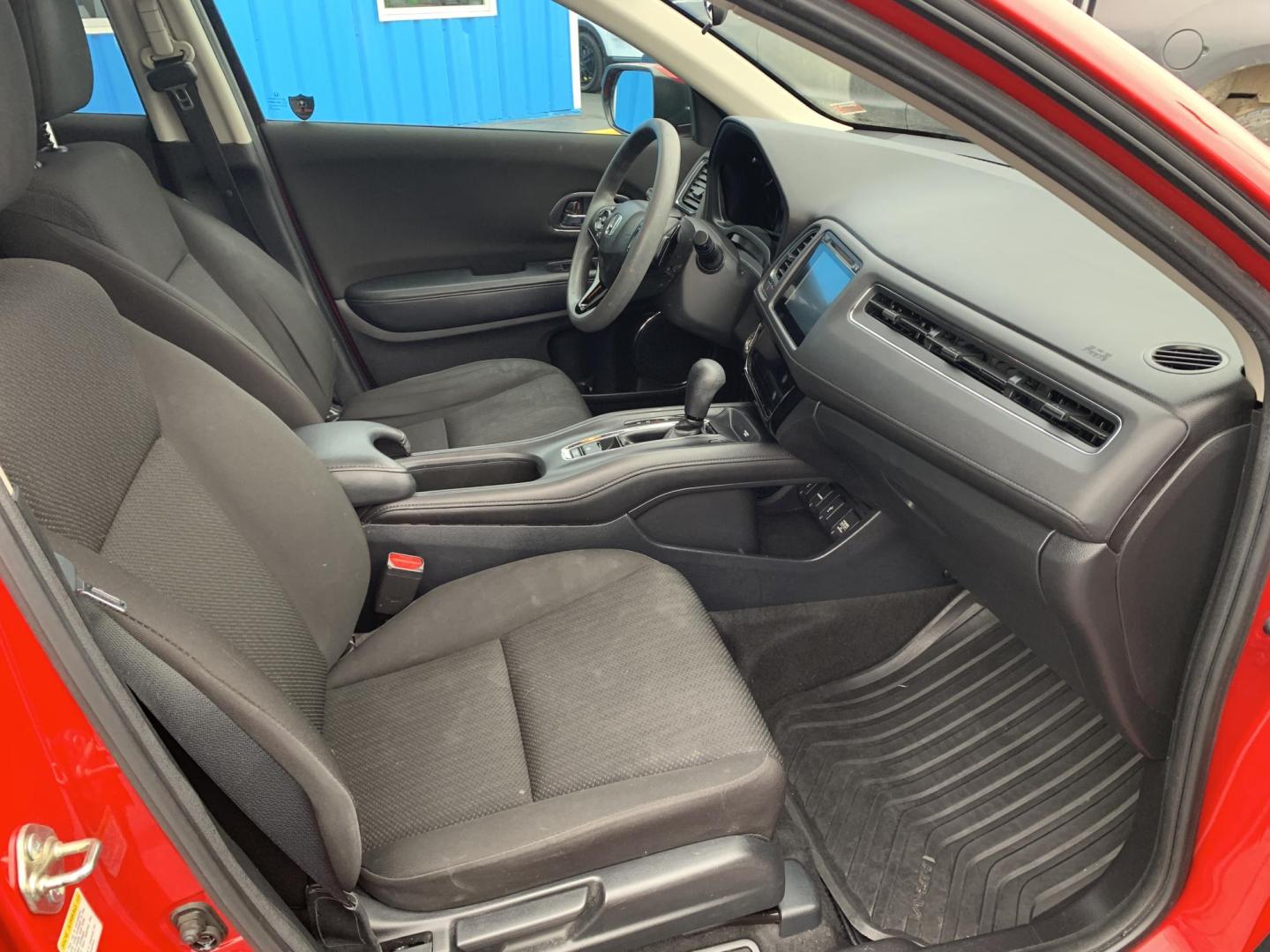 2016 RED /BLACK Honda HR-V EX (3CZRU6H57GM) with an 1.8L L4 DOHC 16V engine, Automatic transmission, located at 506 S. Kingshighway, Cape Girardeau, MO, 63703, (573) 235-5000, 37.294991, -89.553635 - 2016 Honda HR-V 137,xxx Miles Automatic Heated Seats Backup Camera Sunroof All Wheel Drive Power Windows/Locks/Mirrors Bluetooth We have financing available and we accept trades! Fill out a credit application on our website or come by today! If you have any questions, give us a call at ( - Photo#10