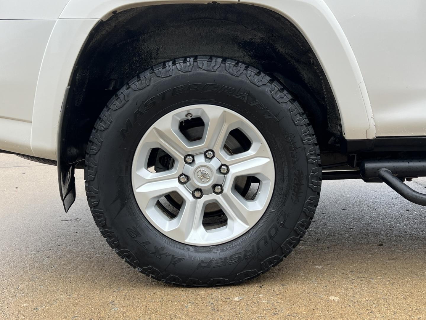 2014 WHITE /Tan Toyota 4Runner SR5 2WD (JTEZU5JR5E5) with an 4.0L V6 engine, Automatic transmission, located at 2990 Old Orchard Rd., Jackson, MO, 63755, 37.354214, -89.612106 - 2014 Toyota 4Runner SR5 196xxx miles Rear Wheel Drive 4.0L V6 Automatic Navigation Backup Camera Power Driver Seat Bluetooth Cruise Power Windows/Locks/Mirrors We have financing available and we accept trades! Fill out a credit application on our website or come by today! If you have any - Photo#34