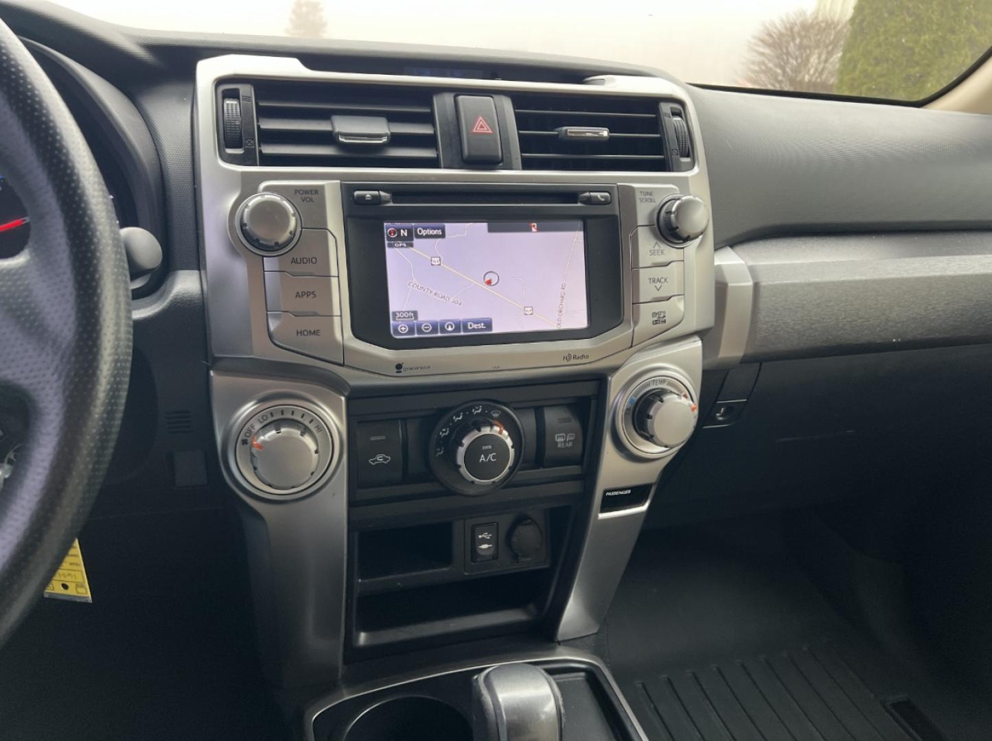 2014 WHITE /Tan Toyota 4Runner SR5 2WD (JTEZU5JR5E5) with an 4.0L V6 engine, Automatic transmission, located at 2990 Old Orchard Rd., Jackson, MO, 63755, 37.354214, -89.612106 - 2014 Toyota 4Runner SR5 196xxx miles Rear Wheel Drive 4.0L V6 Automatic Navigation Backup Camera Power Driver Seat Bluetooth Cruise Power Windows/Locks/Mirrors We have financing available and we accept trades! Fill out a credit application on our website or come by today! If you have any - Photo#24