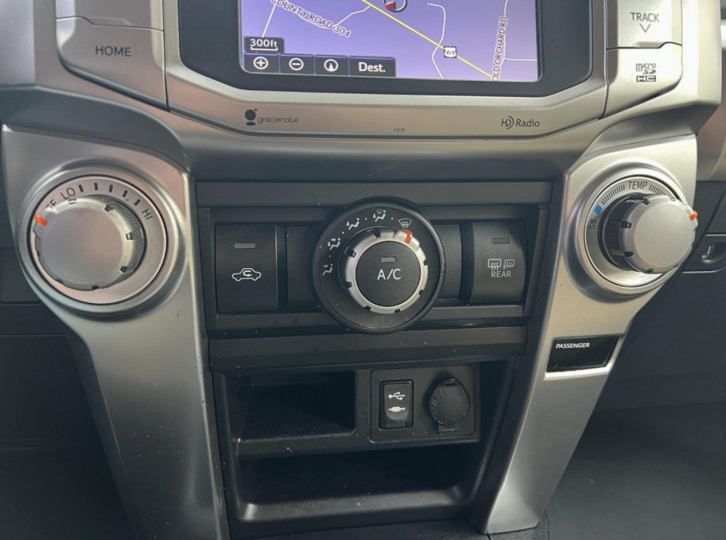 2014 WHITE /Tan Toyota 4Runner SR5 2WD (JTEZU5JR5E5) with an 4.0L V6 engine, Automatic transmission, located at 2990 Old Orchard Rd., Jackson, MO, 63755, 37.354214, -89.612106 - 2014 Toyota 4Runner SR5 196xxx miles Rear Wheel Drive 4.0L V6 Automatic Navigation Backup Camera Power Driver Seat Bluetooth Cruise Power Windows/Locks/Mirrors We have financing available and we accept trades! Fill out a credit application on our website or come by today! If you have any - Photo#25