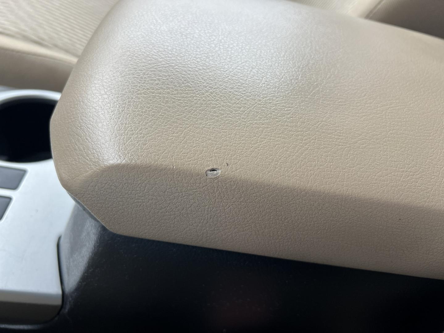 2014 WHITE /Tan Toyota 4Runner SR5 2WD (JTEZU5JR5E5) with an 4.0L V6 engine, Automatic transmission, located at 2990 Old Orchard Rd., Jackson, MO, 63755, 37.354214, -89.612106 - 2014 Toyota 4Runner SR5 196xxx miles Rear Wheel Drive 4.0L V6 Automatic Navigation Backup Camera Power Driver Seat Bluetooth Cruise Power Windows/Locks/Mirrors We have financing available and we accept trades! Fill out a credit application on our website or come by today! If you have any - Photo#46