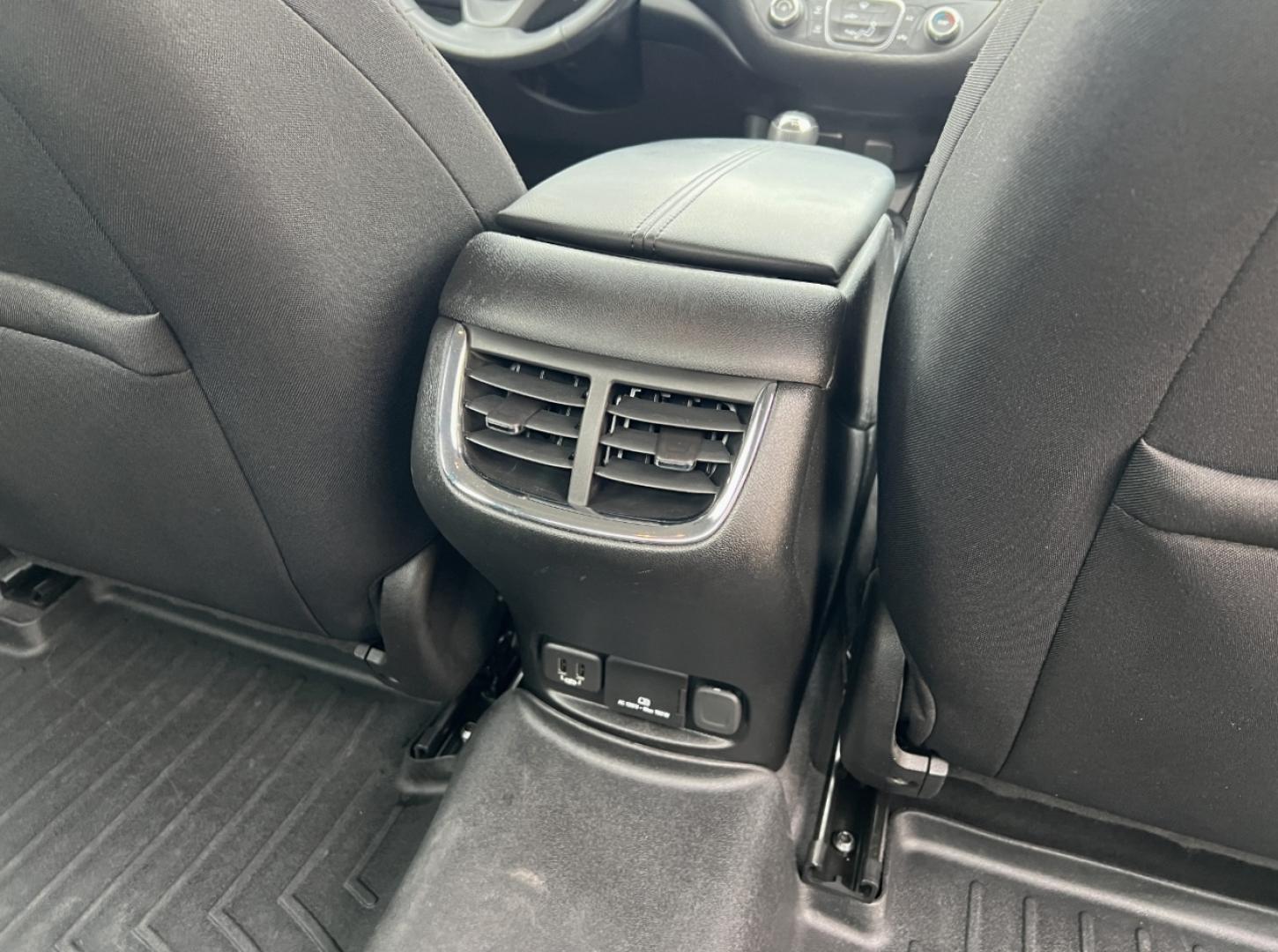 2018 TAN /Black Chevrolet Malibu LT (1G1ZD5ST6JF) with an 1.5L 4 Cyl. engine, Automatic transmission, located at 2990 Old Orchard Rd., Jackson, MO, 63755, 37.354214, -89.612106 - 2018 Chevrolet Malibu LT 96xxx miles Front Wheel Drive 1.5L 4 Cyl. Automatic Backup Camera Power Driver Seat Bluetooth Remote Start Cruise Power Windows/Locks/Mirrors We have financing available and we accept trades! Fill out a credit application on our website or come by today! If you h - Photo#33