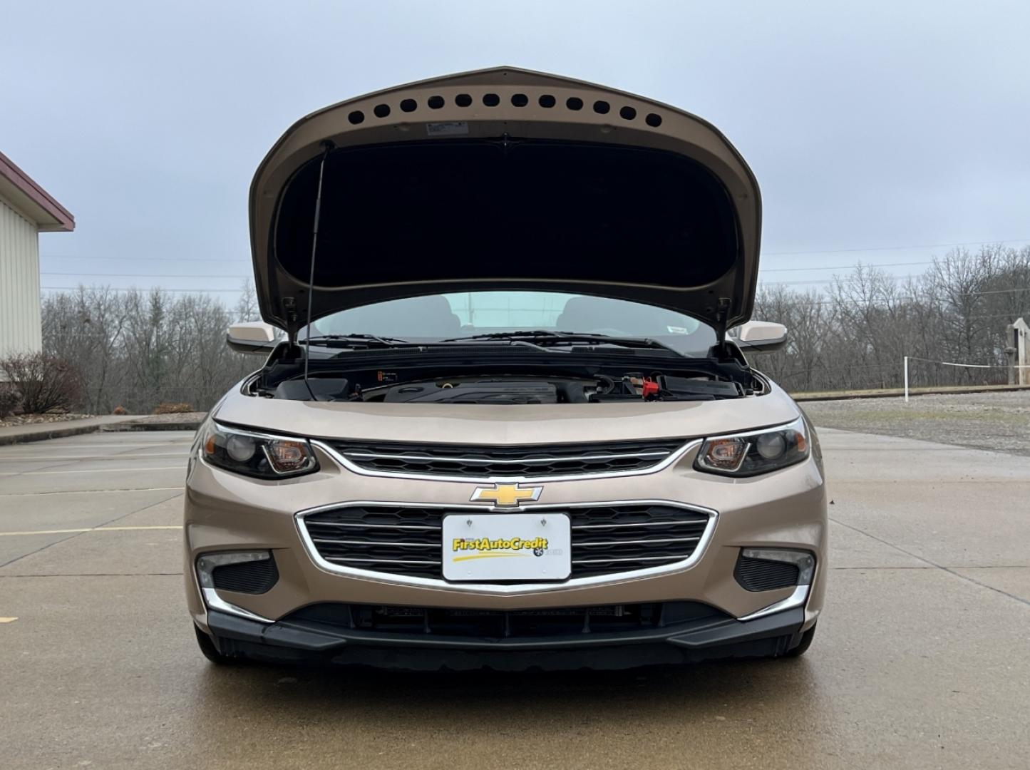 2018 TAN /Black Chevrolet Malibu LT (1G1ZD5ST6JF) with an 1.5L 4 Cyl. engine, Automatic transmission, located at 2990 Old Orchard Rd., Jackson, MO, 63755, 37.354214, -89.612106 - 2018 Chevrolet Malibu LT 96xxx miles Front Wheel Drive 1.5L 4 Cyl. Automatic Backup Camera Power Driver Seat Bluetooth Remote Start Cruise Power Windows/Locks/Mirrors We have financing available and we accept trades! Fill out a credit application on our website or come by today! If you h - Photo#34