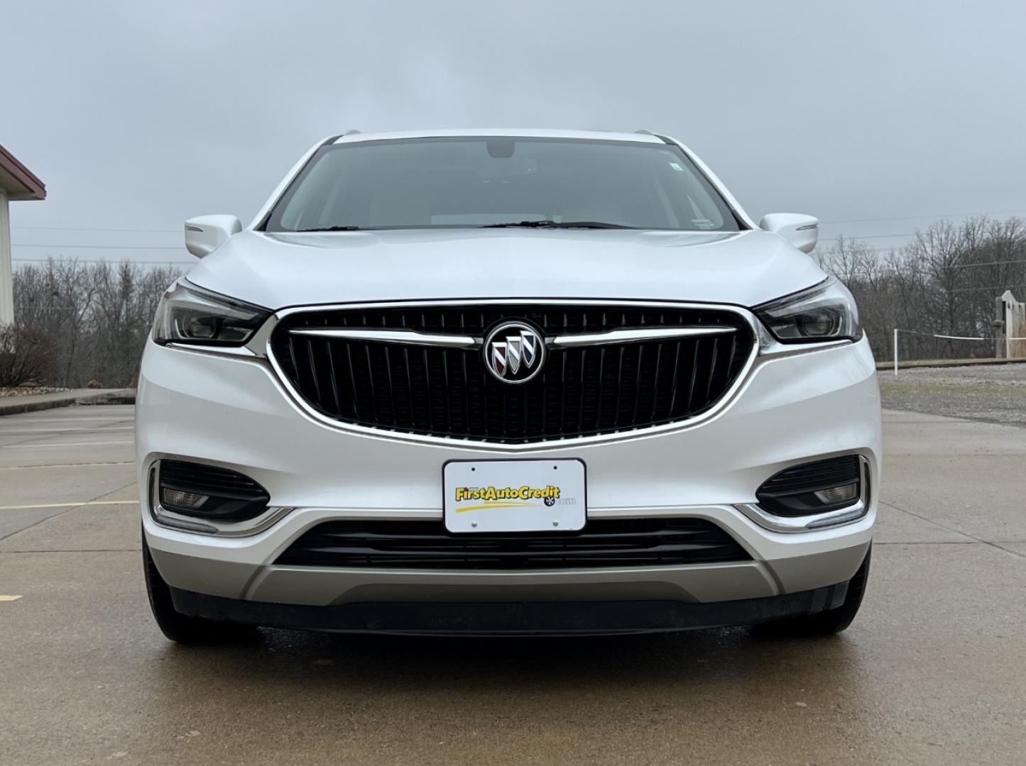 2018 WHITE /Tan Buick Enclave Essence FWD (5GAERBKW4JJ) with an 3.6L V6 engine, Automatic transmission, located at 2990 Old Orchard Rd., Jackson, MO, 63755, 37.354214, -89.612106 - 2018 Buick Enclave Essence 1-Owner 87xxx miles Front Wheel Drive 3.6L V6 Automatic Leather 3rd Row Navigation Power/Heated Seats Backup Camera Sunroof Bluetooth Remote Start Cruise Power Windows/Locks/Mirrors We have financing available and we accept trades! Fill out a credit applica - Photo#14