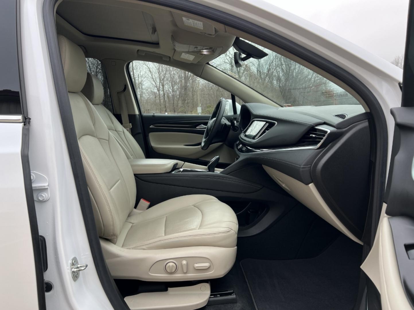 2018 WHITE /Tan Buick Enclave Essence FWD (5GAERBKW4JJ) with an 3.6L V6 engine, Automatic transmission, located at 2990 Old Orchard Rd., Jackson, MO, 63755, 37.354214, -89.612106 - 2018 Buick Enclave Essence 1-Owner 87xxx miles Front Wheel Drive 3.6L V6 Automatic Leather 3rd Row Navigation Power/Heated Seats Backup Camera Sunroof Bluetooth Remote Start Cruise Power Windows/Locks/Mirrors We have financing available and we accept trades! Fill out a credit applica - Photo#18