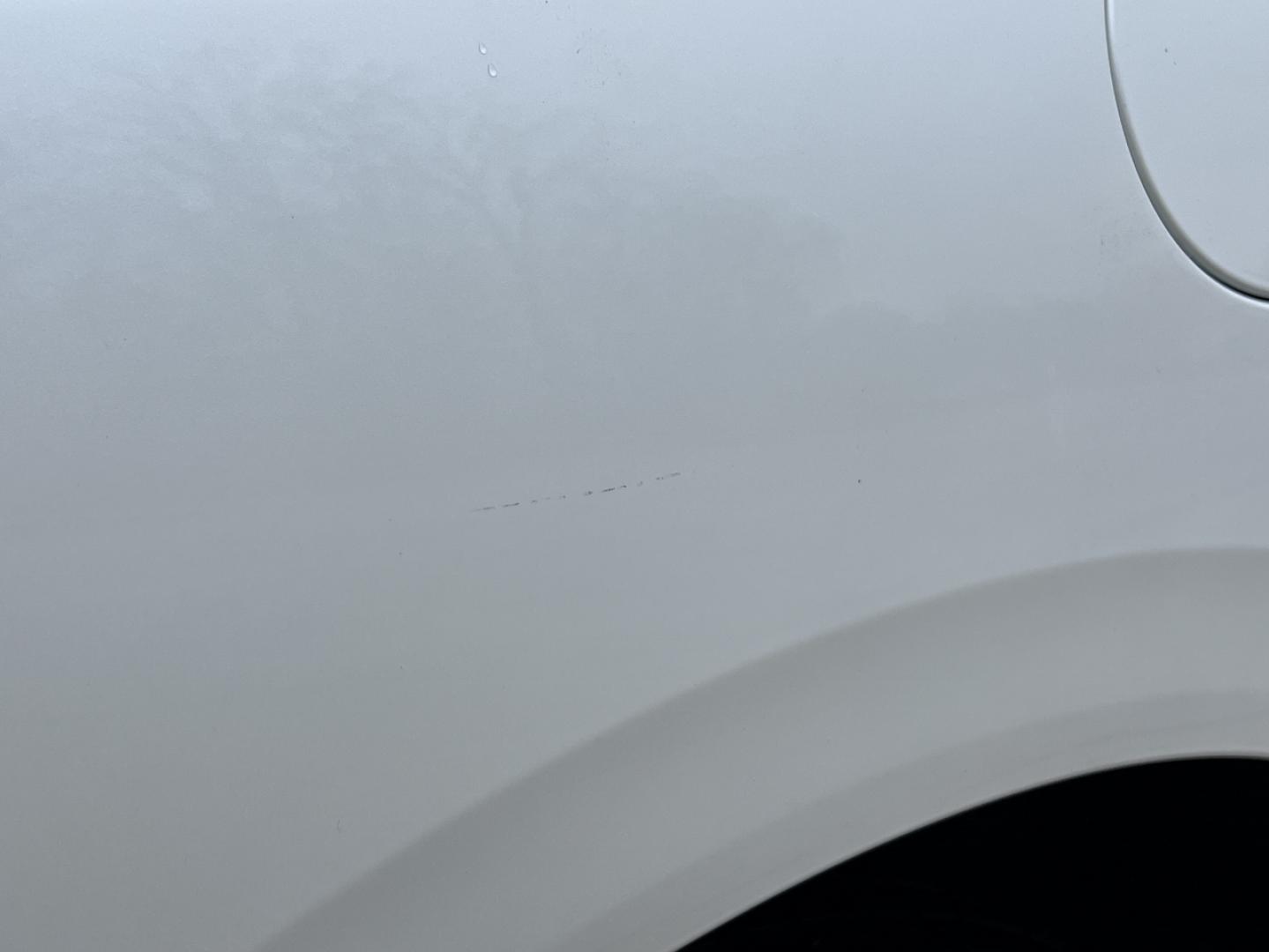 2018 WHITE /Tan Buick Enclave Essence FWD (5GAERBKW4JJ) with an 3.6L V6 engine, Automatic transmission, located at 2990 Old Orchard Rd., Jackson, MO, 63755, 37.354214, -89.612106 - 2018 Buick Enclave Essence 1-Owner 87xxx miles Front Wheel Drive 3.6L V6 Automatic Leather 3rd Row Navigation Power/Heated Seats Backup Camera Sunroof Bluetooth Remote Start Cruise Power Windows/Locks/Mirrors We have financing available and we accept trades! Fill out a credit applica - Photo#48