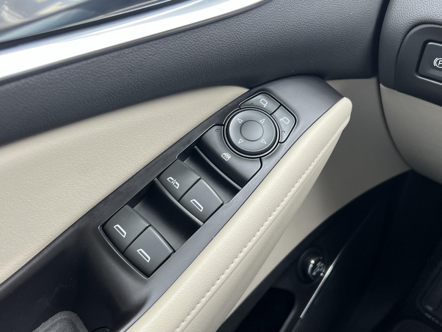 2018 WHITE /Tan Buick Enclave Essence FWD (5GAERBKW4JJ) with an 3.6L V6 engine, Automatic transmission, located at 2990 Old Orchard Rd., Jackson, MO, 63755, 37.354214, -89.612106 - 2018 Buick Enclave Essence 1-Owner 87xxx miles Front Wheel Drive 3.6L V6 Automatic Leather 3rd Row Navigation Power/Heated Seats Backup Camera Sunroof Bluetooth Remote Start Cruise Power Windows/Locks/Mirrors We have financing available and we accept trades! Fill out a credit applica - Photo#31