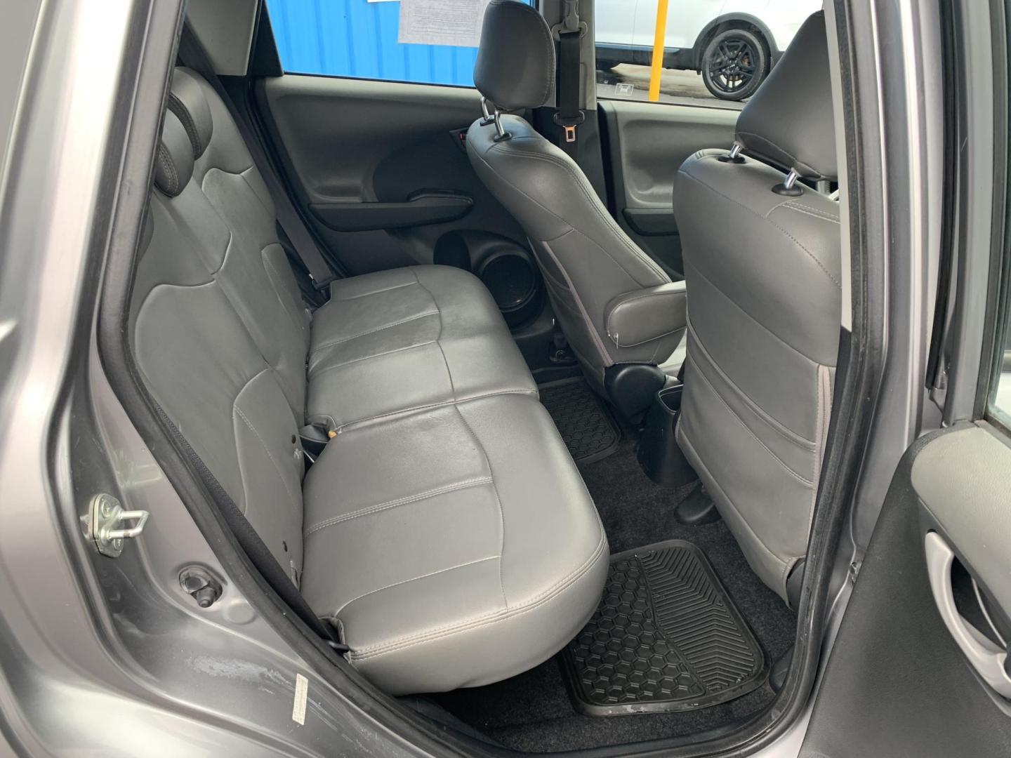 2010 GRAY /GRAY Honda Fit Sport (JHMGE8H43AS) with an 1.5L L4 SOHC 16V engine, Automatic transmission, located at 506 S. Kingshighway, Cape Girardeau, MO, 63703, (573) 235-5000, 37.294991, -89.553635 - 2010 Honda Fit Sport 94,xxx miles Front Wheel Drive 1.5L 4 Cyl. Automatic Cruise Power Windows/Locks/Mirrors We have financing available and we accept trades! Fill out a credit application on our website or come by today! If you have any questions, give us a call at (573) 235-5000 or visit o - Photo#12