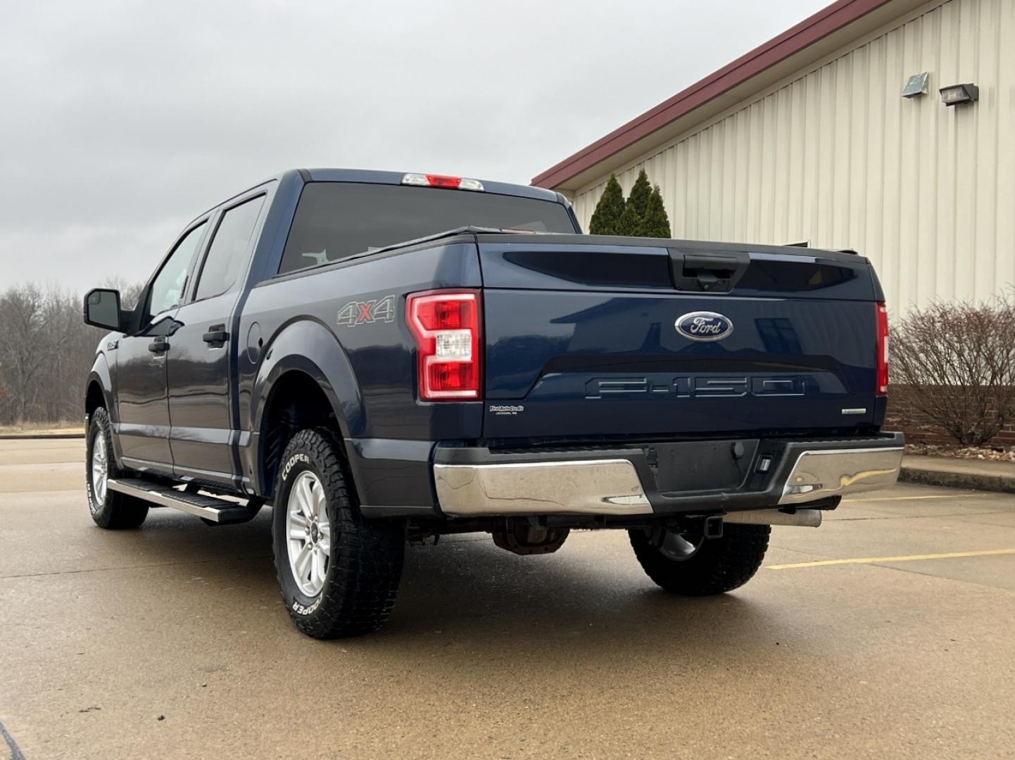 2020 BLUE /Gray Ford F-150 XLT SuperCrew 6.5-ft. Bed 4WD (1FTEW1EP2LK) with an 2.7L V6 engine, Automatic transmission, located at 2990 Old Orchard Rd., Jackson, MO, 63755, 37.354214, -89.612106 - 2020 Ford F-150 XLT 1-Owner 53xxx miles 4x4 2.7L V6 Automatic Backup Camera Power Driver Seat Bluetooth Cruise Power Windows/Locks/Mirrors We have financing available and we accept trades! Fill out a credit application on our website or come by today! If you have any questions, give us a - Photo#9