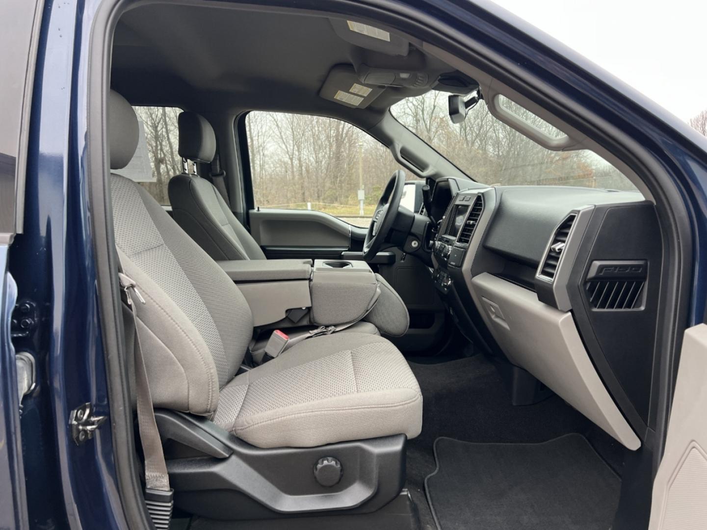 2020 BLUE /Gray Ford F-150 XLT SuperCrew 6.5-ft. Bed 4WD (1FTEW1EP2LK) with an 2.7L V6 engine, Automatic transmission, located at 2990 Old Orchard Rd., Jackson, MO, 63755, 37.354214, -89.612106 - 2020 Ford F-150 XLT 1-Owner 53xxx miles 4x4 2.7L V6 Automatic Backup Camera Power Driver Seat Bluetooth Cruise Power Windows/Locks/Mirrors We have financing available and we accept trades! Fill out a credit application on our website or come by today! If you have any questions, give us a - Photo#15