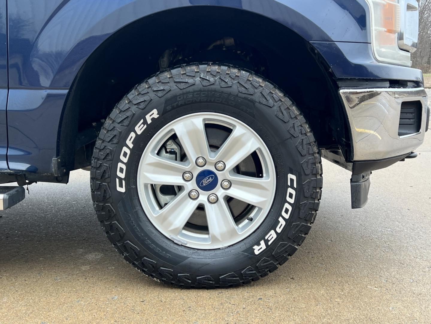 2020 BLUE /Gray Ford F-150 XLT SuperCrew 6.5-ft. Bed 4WD (1FTEW1EP2LK) with an 2.7L V6 engine, Automatic transmission, located at 2990 Old Orchard Rd., Jackson, MO, 63755, 37.354214, -89.612106 - 2020 Ford F-150 XLT 1-Owner 53xxx miles 4x4 2.7L V6 Automatic Backup Camera Power Driver Seat Bluetooth Cruise Power Windows/Locks/Mirrors We have financing available and we accept trades! Fill out a credit application on our website or come by today! If you have any questions, give us a - Photo#38