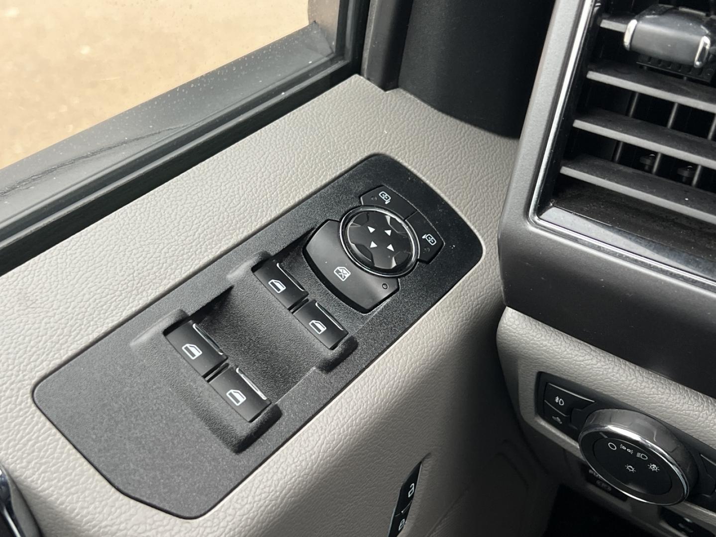 2020 BLUE /Gray Ford F-150 XLT SuperCrew 6.5-ft. Bed 4WD (1FTEW1EP2LK) with an 2.7L V6 engine, Automatic transmission, located at 2990 Old Orchard Rd., Jackson, MO, 63755, 37.354214, -89.612106 - 2020 Ford F-150 XLT 1-Owner 53xxx miles 4x4 2.7L V6 Automatic Backup Camera Power Driver Seat Bluetooth Cruise Power Windows/Locks/Mirrors We have financing available and we accept trades! Fill out a credit application on our website or come by today! If you have any questions, give us a - Photo#28