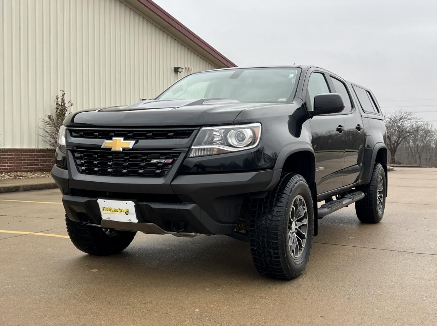 2017 BLACK /Black Chevrolet Colorado ZR2 Crew Cab 4WD Short Box (1GCGTEEN2H1) with an 3.6L V6 engine, Automatic transmission, located at 2990 Old Orchard Rd., Jackson, MO, 63755, 37.354214, -89.612106 - 2017 Chevrolet Colorado ZR2 1-Owner 130xxx miles 4x4 3.6L V6 Automatic Leather Backup Camera Power/Heated Seats Bluetooth Remote Start Cruise Power Windows/Locks/Mirrors We have financing available and we accept trades! Fill out a credit application on our website or come by today! If - Photo#7