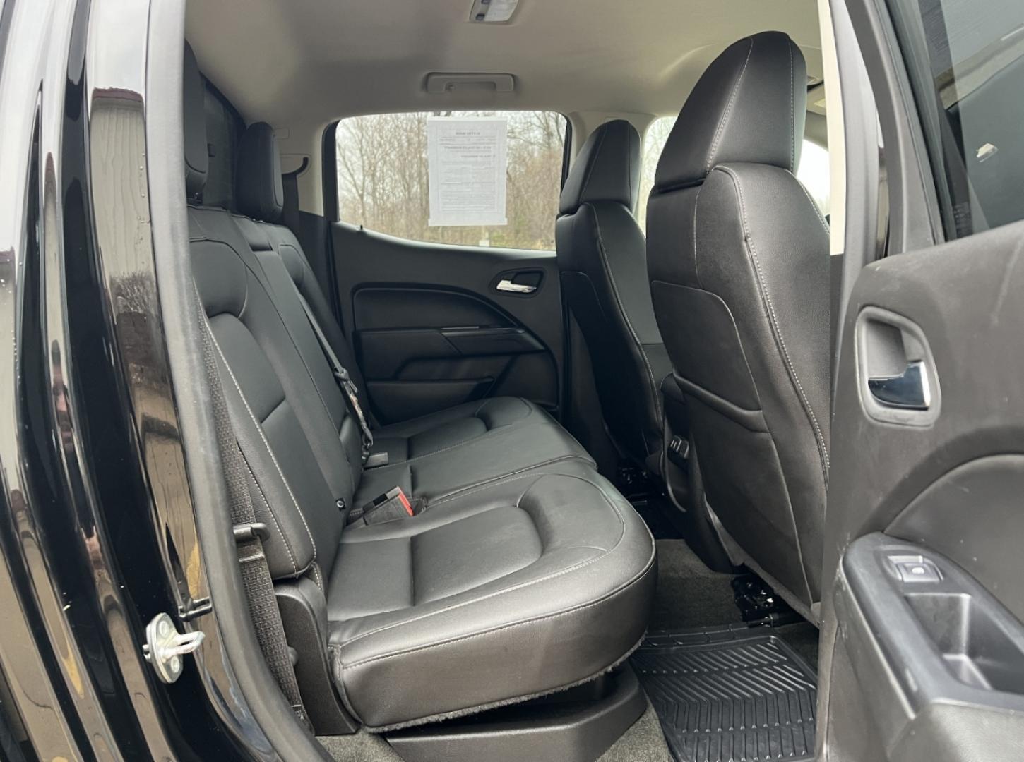 2017 BLACK /Black Chevrolet Colorado ZR2 Crew Cab 4WD Short Box (1GCGTEEN2H1) with an 3.6L V6 engine, Automatic transmission, located at 2990 Old Orchard Rd., Jackson, MO, 63755, 37.354214, -89.612106 - 2017 Chevrolet Colorado ZR2 1-Owner 130xxx miles 4x4 3.6L V6 Automatic Leather Backup Camera Power/Heated Seats Bluetooth Remote Start Cruise Power Windows/Locks/Mirrors We have financing available and we accept trades! Fill out a credit application on our website or come by today! If - Photo#19