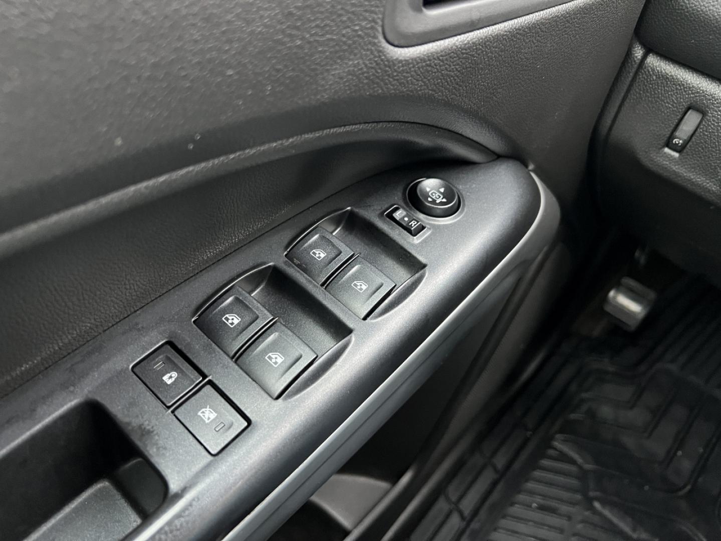 2017 BLACK /Black Chevrolet Colorado ZR2 Crew Cab 4WD Short Box (1GCGTEEN2H1) with an 3.6L V6 engine, Automatic transmission, located at 2990 Old Orchard Rd., Jackson, MO, 63755, 37.354214, -89.612106 - 2017 Chevrolet Colorado ZR2 1-Owner 130xxx miles 4x4 3.6L V6 Automatic Leather Backup Camera Power/Heated Seats Bluetooth Remote Start Cruise Power Windows/Locks/Mirrors We have financing available and we accept trades! Fill out a credit application on our website or come by today! If - Photo#30