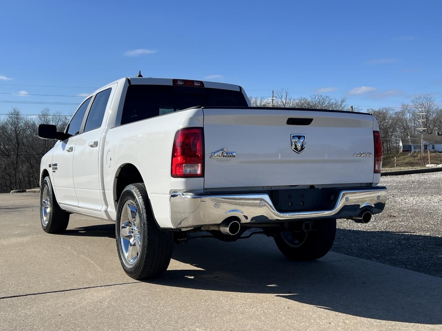 2019 WHITE /Gray RAM 1500 SLT Crew Cab SWB 4WD (1C6RR7LT9KS) with an 5.7L V8 engine, Automatic transmission, located at 2990 Old Orchard Rd., Jackson, MO, 63755, 37.354214, -89.612106 - 2019 Ram 1500 Classic Big Horn 120xxx miles 4x4 5.7L V8 HEMI Automatic Backup Camera Power Driver Seat Bluetooth Remote Start Cruise Power Windows/Locks/Mirrors We have financing available and we accept trades! Fill out a credit application on our website or come by today! If you have an - Photo#10