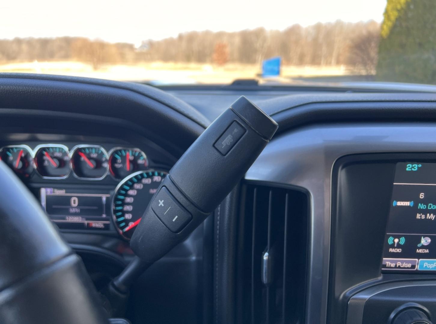 2017 SILVER /Gray Chevrolet Silverado 1500 LTZ Crew Cab Long Box 4WD (3GCUKSECXHG) with an 5.3L V8 engine, Automatic transmission, located at 2990 Old Orchard Rd., Jackson, MO, 63755, 37.354214, -89.612106 - 2017 Chevrolet Silverado 1500 LTZ 120xxx miles 4x4 5.3L V8 Automatic Leather Backup Camera Power/Heated Seats Bluetooth Cruise Power Windows/Locks/Mirrors We have financing available and we accept trades! Fill out a credit application on our website or come by today! If you have any ques - Photo#23