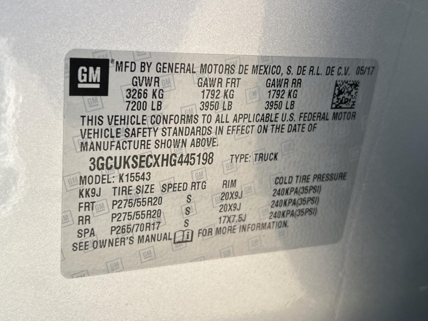 2017 SILVER /Gray Chevrolet Silverado 1500 LTZ Crew Cab Long Box 4WD (3GCUKSECXHG) with an 5.3L V8 engine, Automatic transmission, located at 2990 Old Orchard Rd., Jackson, MO, 63755, 37.354214, -89.612106 - 2017 Chevrolet Silverado 1500 LTZ 120xxx miles 4x4 5.3L V8 Automatic Leather Backup Camera Power/Heated Seats Bluetooth Cruise Power Windows/Locks/Mirrors We have financing available and we accept trades! Fill out a credit application on our website or come by today! If you have any ques - Photo#47