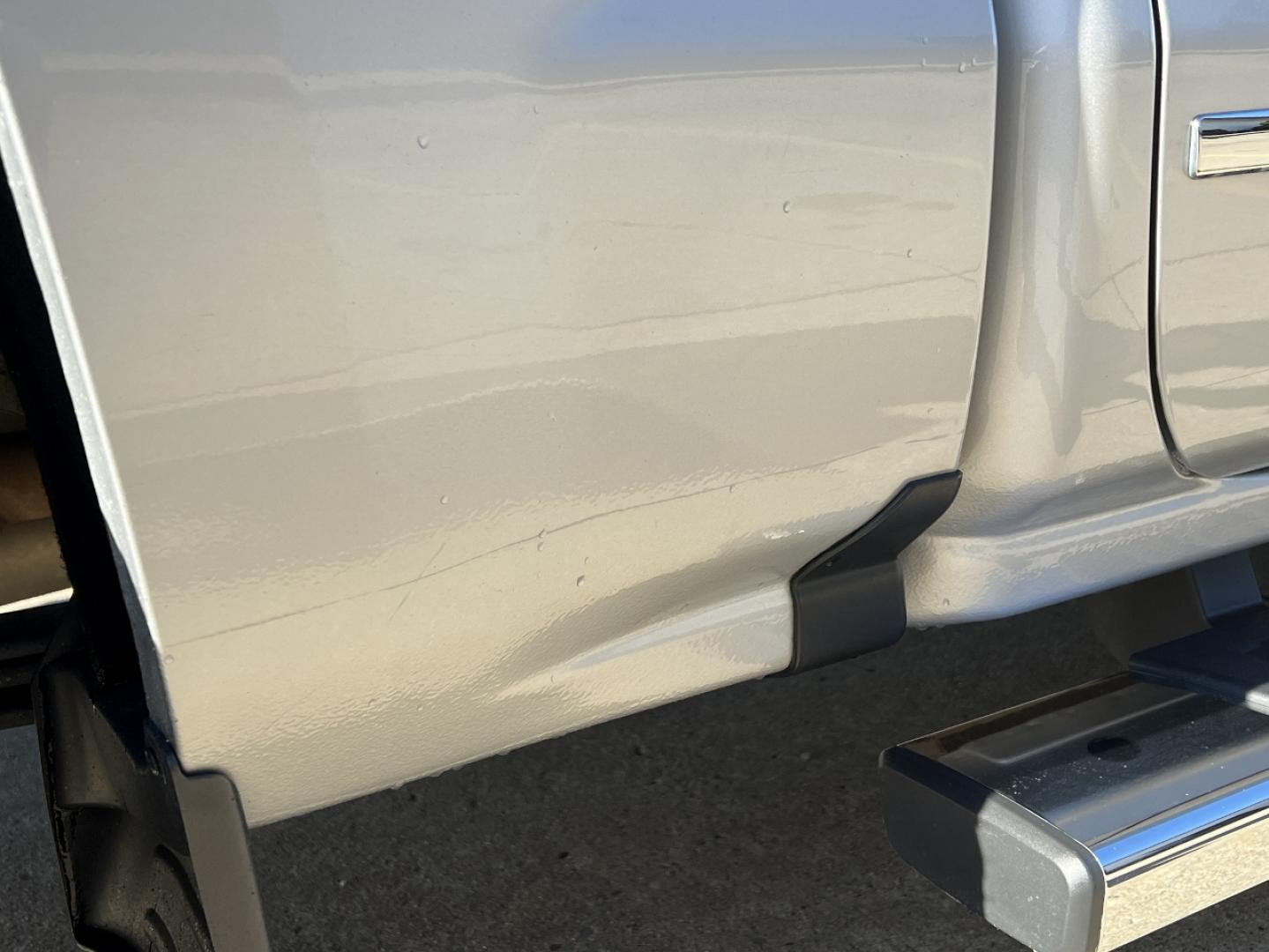 2017 SILVER /Gray Chevrolet Silverado 1500 LTZ Crew Cab Long Box 4WD (3GCUKSECXHG) with an 5.3L V8 engine, Automatic transmission, located at 2990 Old Orchard Rd., Jackson, MO, 63755, 37.354214, -89.612106 - 2017 Chevrolet Silverado 1500 LTZ 120xxx miles 4x4 5.3L V8 Automatic Leather Backup Camera Power/Heated Seats Bluetooth Cruise Power Windows/Locks/Mirrors We have financing available and we accept trades! Fill out a credit application on our website or come by today! If you have any ques - Photo#40