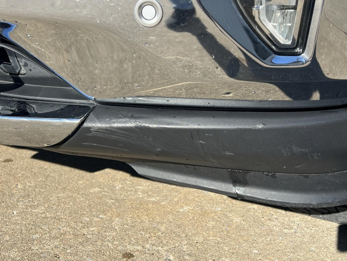 2017 SILVER /Gray Chevrolet Silverado 1500 LTZ Crew Cab Long Box 4WD (3GCUKSECXHG) with an 5.3L V8 engine, Automatic transmission, located at 2990 Old Orchard Rd., Jackson, MO, 63755, 37.354214, -89.612106 - 2017 Chevrolet Silverado 1500 LTZ 120xxx miles 4x4 5.3L V8 Automatic Leather Backup Camera Power/Heated Seats Bluetooth Cruise Power Windows/Locks/Mirrors We have financing available and we accept trades! Fill out a credit application on our website or come by today! If you have any ques - Photo#45