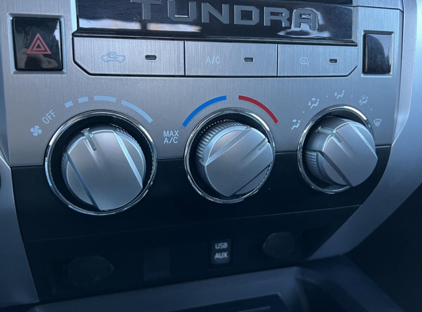 2018 RED /Black Toyota Tundra SR5 5.7L V8 Double Cab 4WD (5TFUY5F13JX) with an 5.7L V8 engine, Automatic transmission, located at 2990 Old Orchard Rd., Jackson, MO, 63755, 37.354214, -89.612106 - 2018 Toyota Tundra SR5 105xxx miles 4x4 5.7L V8 Automatic Backup Camera Power Driver Seat Bluetooth Cruise Power Windows/Locks/Mirrors We have financing available and we accept trades! Fill out a credit application on our website or come by today! If you have any questions, give us a call - Photo#25