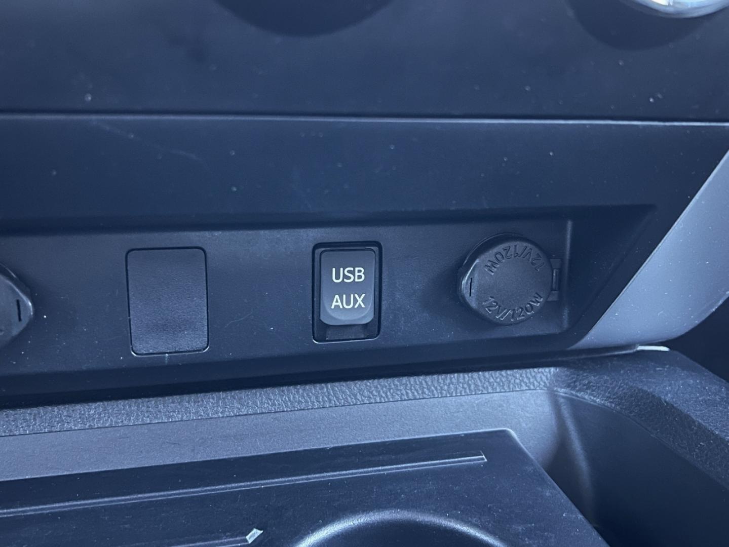 2018 RED /Black Toyota Tundra SR5 5.7L V8 Double Cab 4WD (5TFUY5F13JX) with an 5.7L V8 engine, Automatic transmission, located at 2990 Old Orchard Rd., Jackson, MO, 63755, 37.354214, -89.612106 - 2018 Toyota Tundra SR5 105xxx miles 4x4 5.7L V8 Automatic Backup Camera Power Driver Seat Bluetooth Cruise Power Windows/Locks/Mirrors We have financing available and we accept trades! Fill out a credit application on our website or come by today! If you have any questions, give us a call - Photo#26