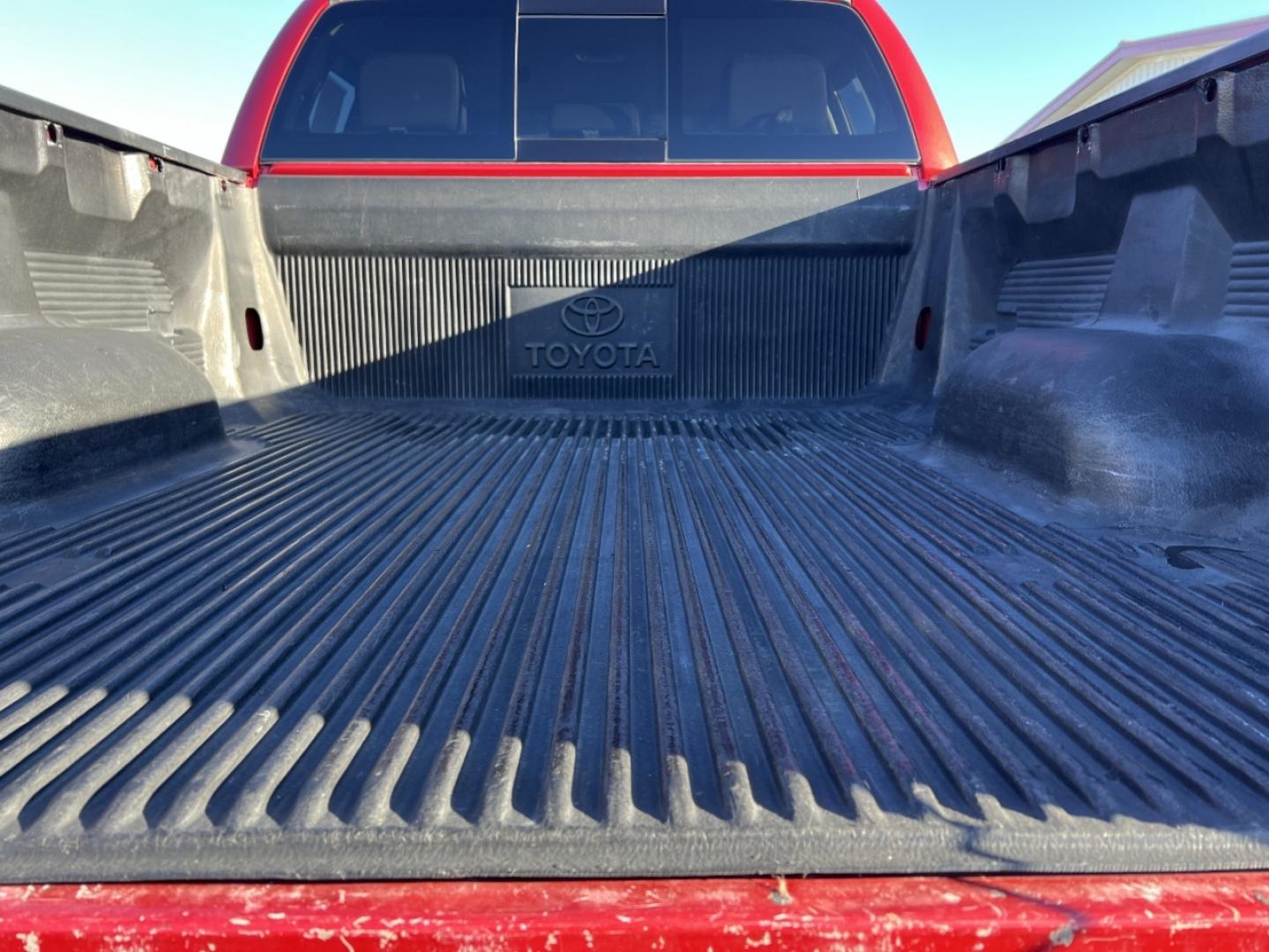 2018 RED /Black Toyota Tundra SR5 5.7L V8 Double Cab 4WD (5TFUY5F13JX) with an 5.7L V8 engine, Automatic transmission, located at 2990 Old Orchard Rd., Jackson, MO, 63755, 37.354214, -89.612106 - 2018 Toyota Tundra SR5 105xxx miles 4x4 5.7L V8 Automatic Backup Camera Power Driver Seat Bluetooth Cruise Power Windows/Locks/Mirrors We have financing available and we accept trades! Fill out a credit application on our website or come by today! If you have any questions, give us a call - Photo#19