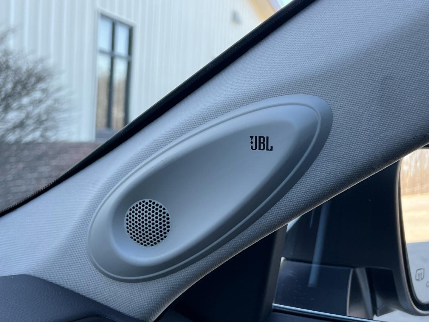 2020 WHITE /Black Toyota Highlander Limited AWD V6 (5TDDZRBH5LS) with an 3.5L V6 engine, Automatic transmission, located at 2990 Old Orchard Rd., Jackson, MO, 63755, 37.354214, -89.612106 - 2020 Toyota Highlander Limited 1-Owner 91xxx miles All Wheel Drive 3.5L V6 Automatic Leather 3rd Row Navigation Power/Heated/Cooled Seats Heated Steering Wheel Backup Camera Sunroof Bluetooth Cruise Power Windows/Locks/Mirrors We have financing available and we accept trades! Fill o - Photo#38