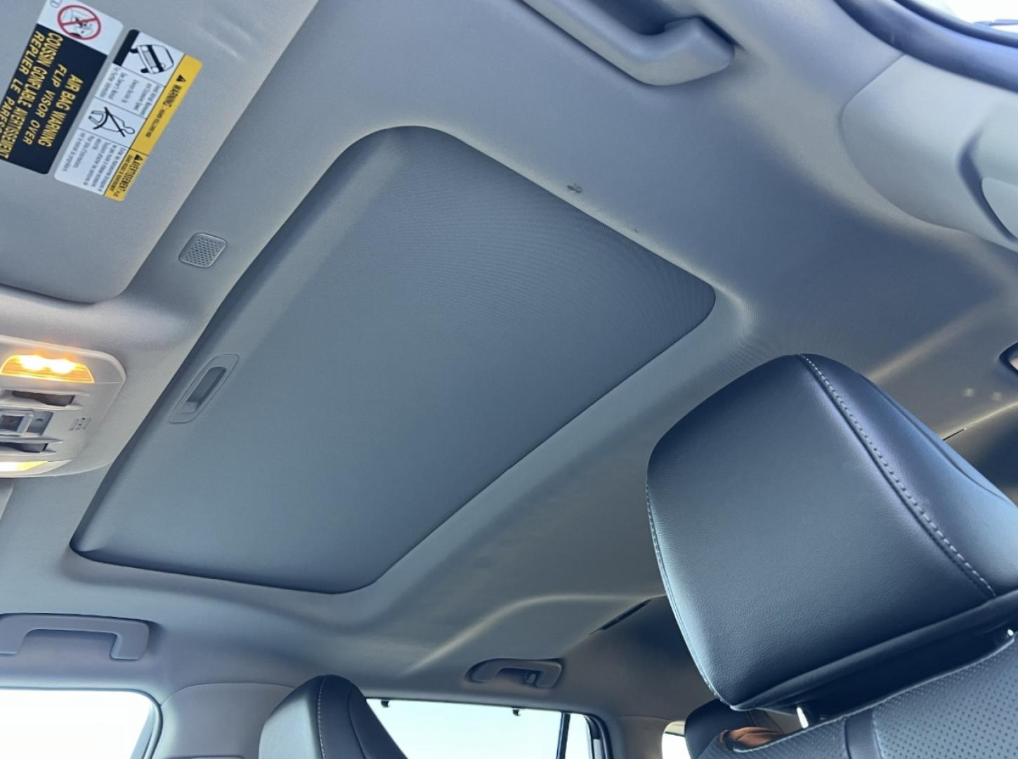 2020 WHITE /Black Toyota Highlander Limited AWD V6 (5TDDZRBH5LS) with an 3.5L V6 engine, Automatic transmission, located at 2990 Old Orchard Rd., Jackson, MO, 63755, 37.354214, -89.612106 - 2020 Toyota Highlander Limited 1-Owner 91xxx miles All Wheel Drive 3.5L V6 Automatic Leather 3rd Row Navigation Power/Heated/Cooled Seats Heated Steering Wheel Backup Camera Sunroof Bluetooth Cruise Power Windows/Locks/Mirrors We have financing available and we accept trades! Fill o - Photo#5