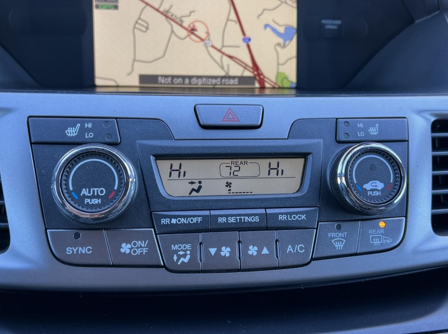 2016 WHITE /Tan Honda Odyssey EX-L (5FNRL5H64GB) with an 3.5L V6 engine, Automatic transmission, located at 2990 Old Orchard Rd., Jackson, MO, 63755, 37.354214, -89.612106 - 2016 Honda Odyssey EX-L 1-Owner 67xxx miles Front Wheel Drive 3.5L V6 Automatic Leather 3rd Row Navigation Power/Heated Seats Backup Camera Sunroof Bluetooth Cruise Power Windows/Locks/Mirrors We have financing available and we accept trades! Fill out a credit application on our websi - Photo#4