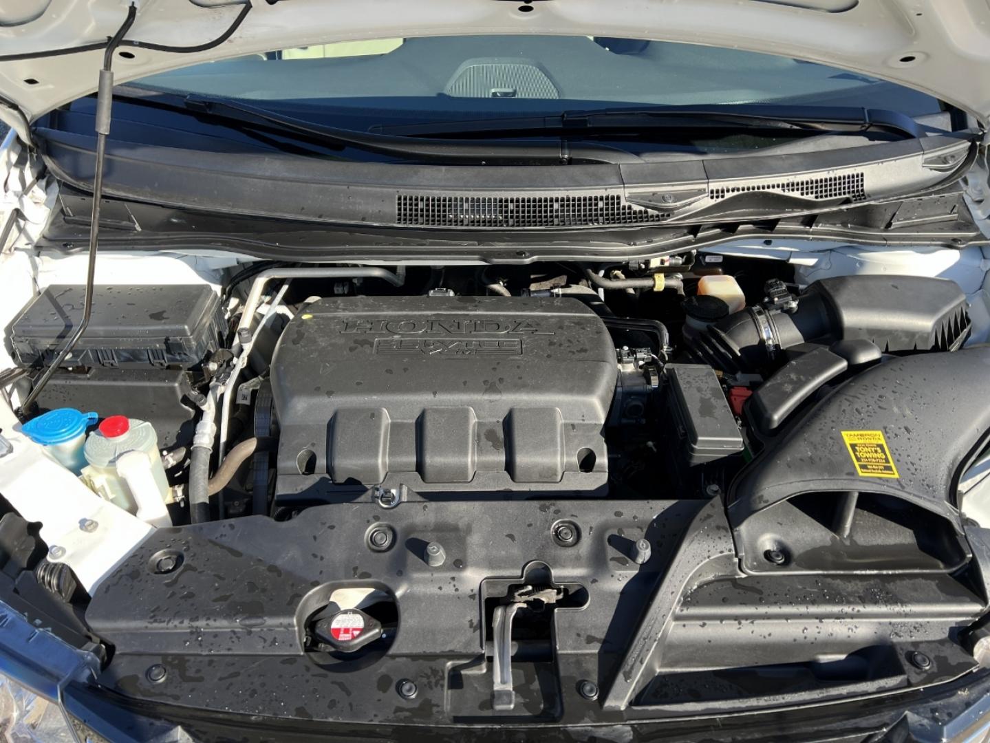 2016 WHITE /Tan Honda Odyssey EX-L (5FNRL5H64GB) with an 3.5L V6 engine, Automatic transmission, located at 2990 Old Orchard Rd., Jackson, MO, 63755, 37.354214, -89.612106 - 2016 Honda Odyssey EX-L 1-Owner 67xxx miles Front Wheel Drive 3.5L V6 Automatic Leather 3rd Row Navigation Power/Heated Seats Backup Camera Sunroof Bluetooth Cruise Power Windows/Locks/Mirrors We have financing available and we accept trades! Fill out a credit application on our websi - Photo#37