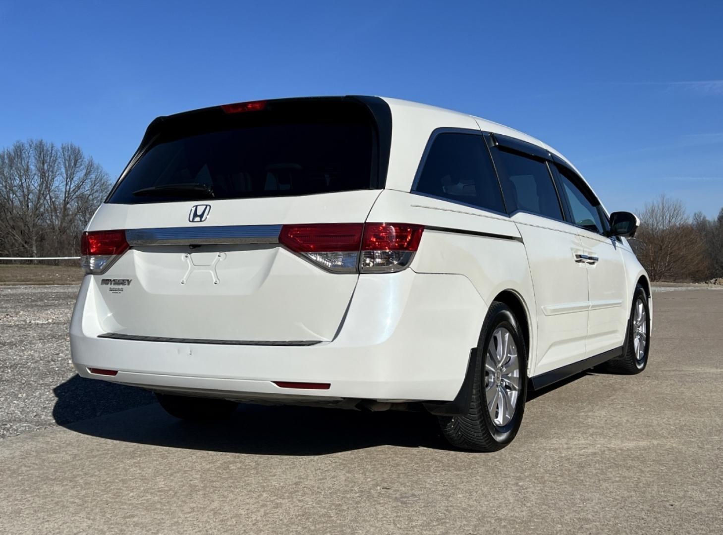 2016 WHITE /Tan Honda Odyssey EX-L (5FNRL5H64GB) with an 3.5L V6 engine, Automatic transmission, located at 2990 Old Orchard Rd., Jackson, MO, 63755, 37.354214, -89.612106 - 2016 Honda Odyssey EX-L 1-Owner 67xxx miles Front Wheel Drive 3.5L V6 Automatic Leather 3rd Row Navigation Power/Heated Seats Backup Camera Sunroof Bluetooth Cruise Power Windows/Locks/Mirrors We have financing available and we accept trades! Fill out a credit application on our websi - Photo#10