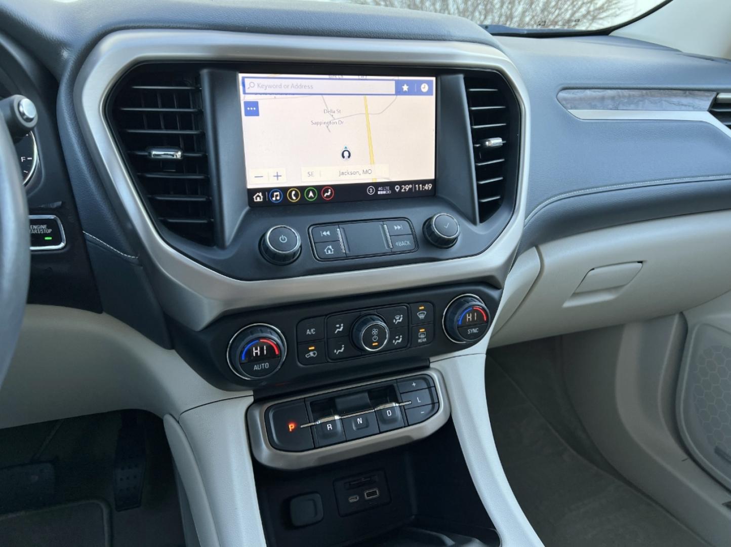 2020 WHITE /Tan GMC Acadia Denali FWD (1GKKNPLS1LZ) with an 3.6L V6 engine, Automatic transmission, located at 2990 Old Orchard Rd., Jackson, MO, 63755, 37.354214, -89.612106 - 2020 GMC Acadia Denali 1-Owner 81xxx miles Front Wheel Drive 3.6L V6 Automatic Leather 3rd Row Navigation Backup Camera Power/Heated/Cooled Seats Heated Rear Seats Heated Steering Wheel Sunroof Bluetooth Remote Start Cruise Power Windows/Locks/Mirrors We have financing available an - Photo#29