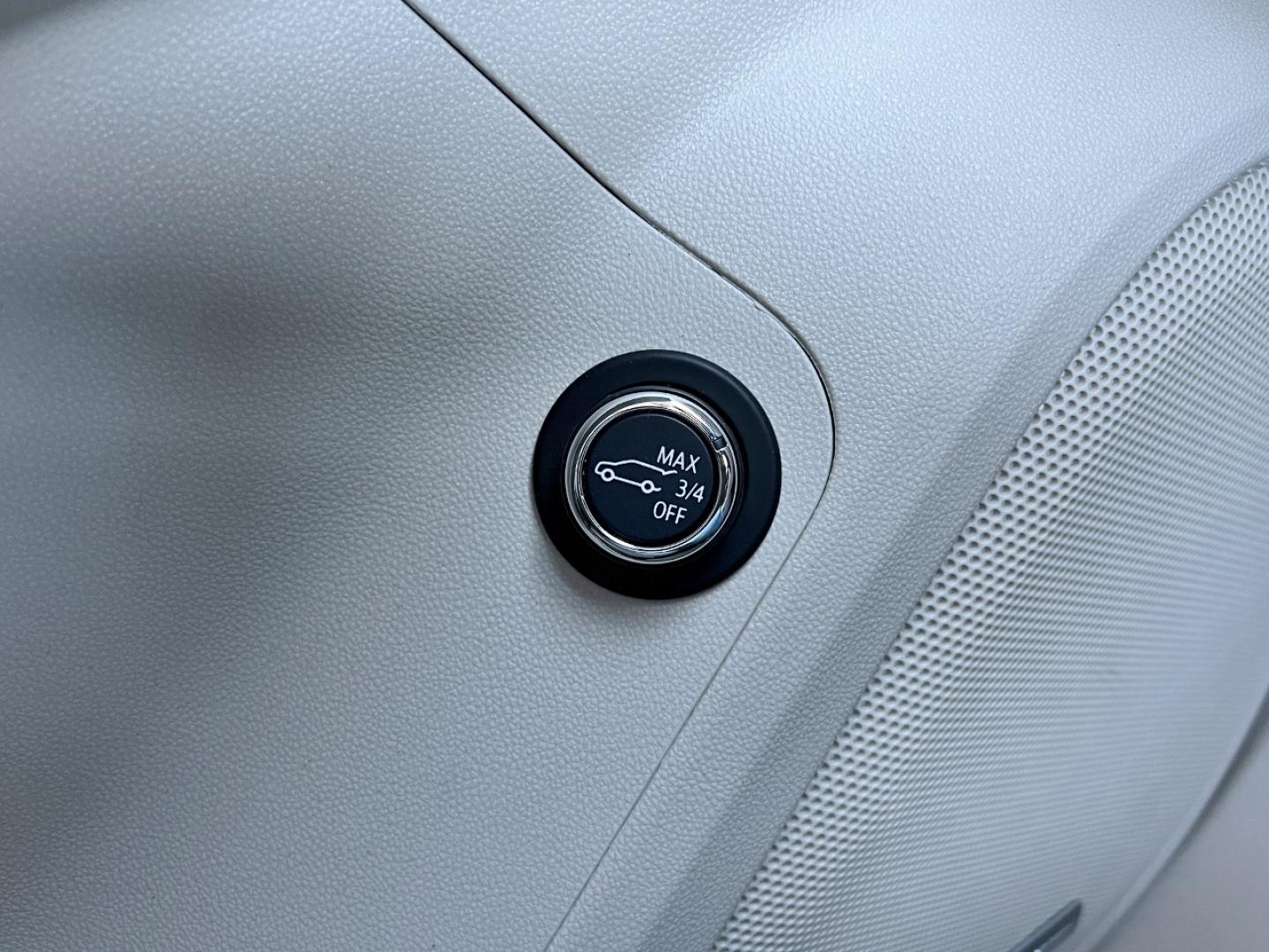 2020 WHITE /Tan GMC Acadia Denali FWD (1GKKNPLS1LZ) with an 3.6L V6 engine, Automatic transmission, located at 2990 Old Orchard Rd., Jackson, MO, 63755, 37.354214, -89.612106 - 2020 GMC Acadia Denali 1-Owner 81xxx miles Front Wheel Drive 3.6L V6 Automatic Leather 3rd Row Navigation Backup Camera Power/Heated/Cooled Seats Heated Rear Seats Heated Steering Wheel Sunroof Bluetooth Remote Start Cruise Power Windows/Locks/Mirrors We have financing available an - Photo#35