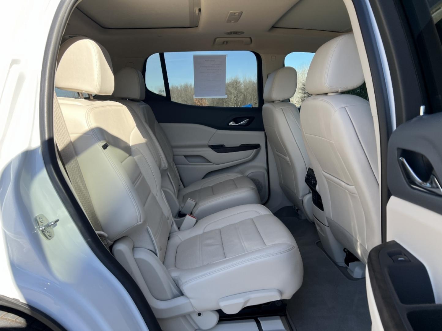 2020 WHITE /Tan GMC Acadia Denali FWD (1GKKNPLS1LZ) with an 3.6L V6 engine, Automatic transmission, located at 2990 Old Orchard Rd., Jackson, MO, 63755, 37.354214, -89.612106 - 2020 GMC Acadia Denali 1-Owner 81xxx miles Front Wheel Drive 3.6L V6 Automatic Leather 3rd Row Navigation Backup Camera Power/Heated/Cooled Seats Heated Rear Seats Heated Steering Wheel Sunroof Bluetooth Remote Start Cruise Power Windows/Locks/Mirrors We have financing available an - Photo#21