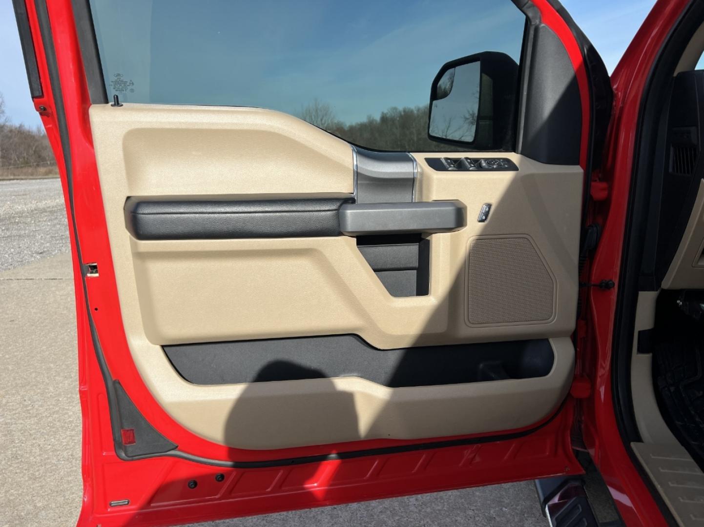 2018 RED /Tan Ford F-150 XLT SuperCab 6.5-ft. 4WD (1FTEX1EP1JK) with an 2.7L V6 engine, 6A transmission, located at 2990 Old Orchard Rd., Jackson, MO, 63755, 37.354214, -89.612106 - 2018 Ford F-150 XLT 91xxx miles 4x4 2.7L V6 Automatic Navigation Power/Heated Seats Backup Camera Bluetooth Remote Start Cruise Power Windows/Locks/Mirrors We have financing available and we accept trades! Fill out a credit application on our website or come by today! If you have any qu - Photo#15