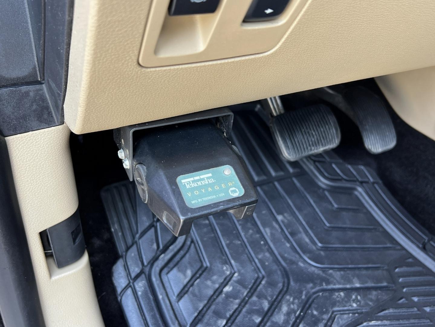 2018 RED /Tan Ford F-150 XLT SuperCab 6.5-ft. 4WD (1FTEX1EP1JK) with an 2.7L V6 engine, 6A transmission, located at 2990 Old Orchard Rd., Jackson, MO, 63755, 37.354214, -89.612106 - 2018 Ford F-150 XLT 91xxx miles 4x4 2.7L V6 Automatic Navigation Power/Heated Seats Backup Camera Bluetooth Remote Start Cruise Power Windows/Locks/Mirrors We have financing available and we accept trades! Fill out a credit application on our website or come by today! If you have any qu - Photo#34