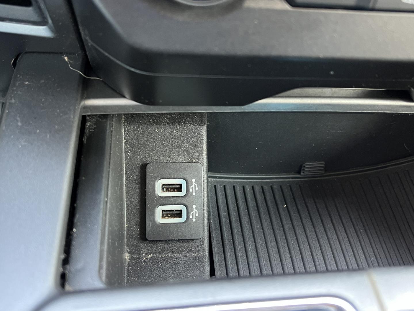 2018 RED /Tan Ford F-150 XLT SuperCab 6.5-ft. 4WD (1FTEX1EP1JK) with an 2.7L V6 engine, 6A transmission, located at 2990 Old Orchard Rd., Jackson, MO, 63755, 37.354214, -89.612106 - 2018 Ford F-150 XLT 91xxx miles 4x4 2.7L V6 Automatic Navigation Power/Heated Seats Backup Camera Bluetooth Remote Start Cruise Power Windows/Locks/Mirrors We have financing available and we accept trades! Fill out a credit application on our website or come by today! If you have any qu - Photo#30