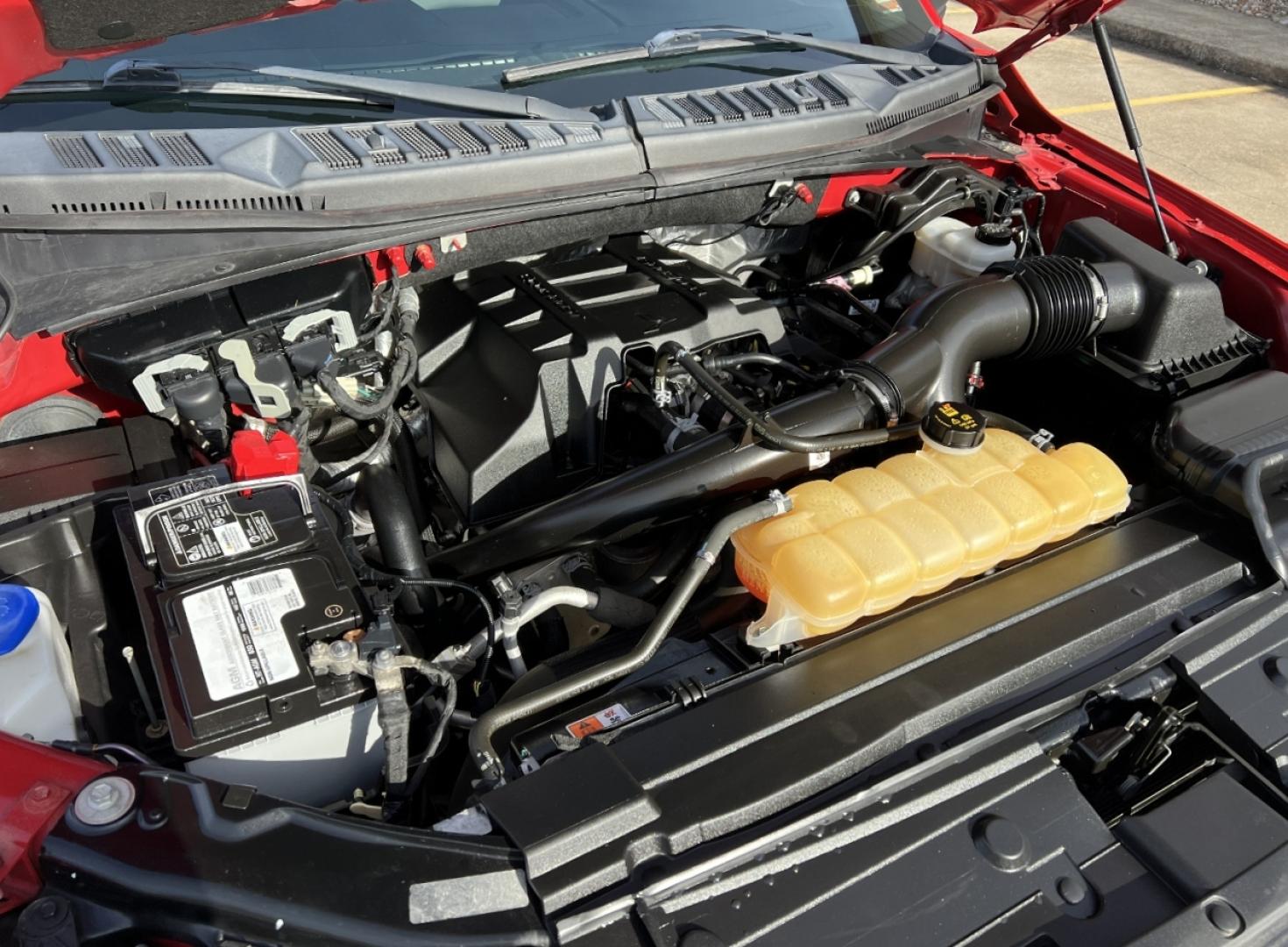 2018 RED /Tan Ford F-150 XLT SuperCab 6.5-ft. 4WD (1FTEX1EP1JK) with an 2.7L V6 engine, 6A transmission, located at 2990 Old Orchard Rd., Jackson, MO, 63755, 37.354214, -89.612106 - 2018 Ford F-150 XLT 91xxx miles 4x4 2.7L V6 Automatic Navigation Power/Heated Seats Backup Camera Bluetooth Remote Start Cruise Power Windows/Locks/Mirrors We have financing available and we accept trades! Fill out a credit application on our website or come by today! If you have any qu - Photo#37