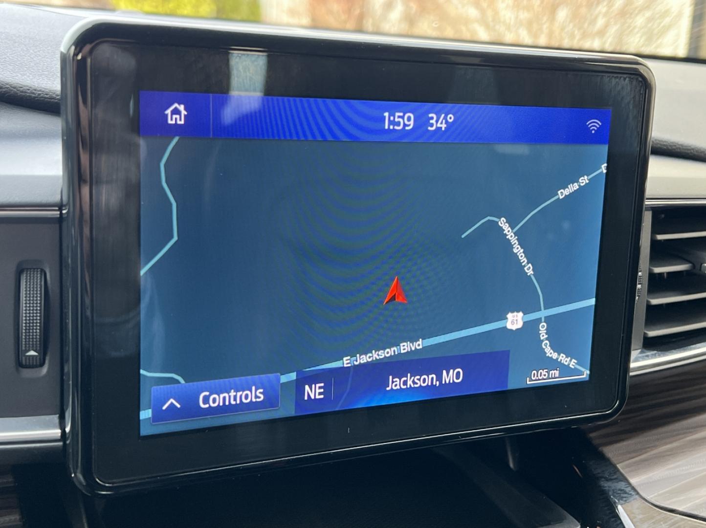 2021 BLACK /Black Ford Explorer Limited AWD (1FMSK8FH3MG) with an 2.3L 4 Cyl. engine, Automatic transmission, located at 2990 Old Orchard Rd., Jackson, MO, 63755, 37.354214, -89.612106 - 2021 Ford Explorer Limited 1-Owner 63xxx miles 4 Wheel Drive 2.3L 4 Cyl. Automatic Leather 3rd Row Navigation Power/Heated/Cooled Seats Heated Rear Seats Heated Steering Wheel Backup Camera Sunroof Bluetooth Remote Start Cruise Power Windows/Locks/Mirrors We have financing availabl - Photo#2