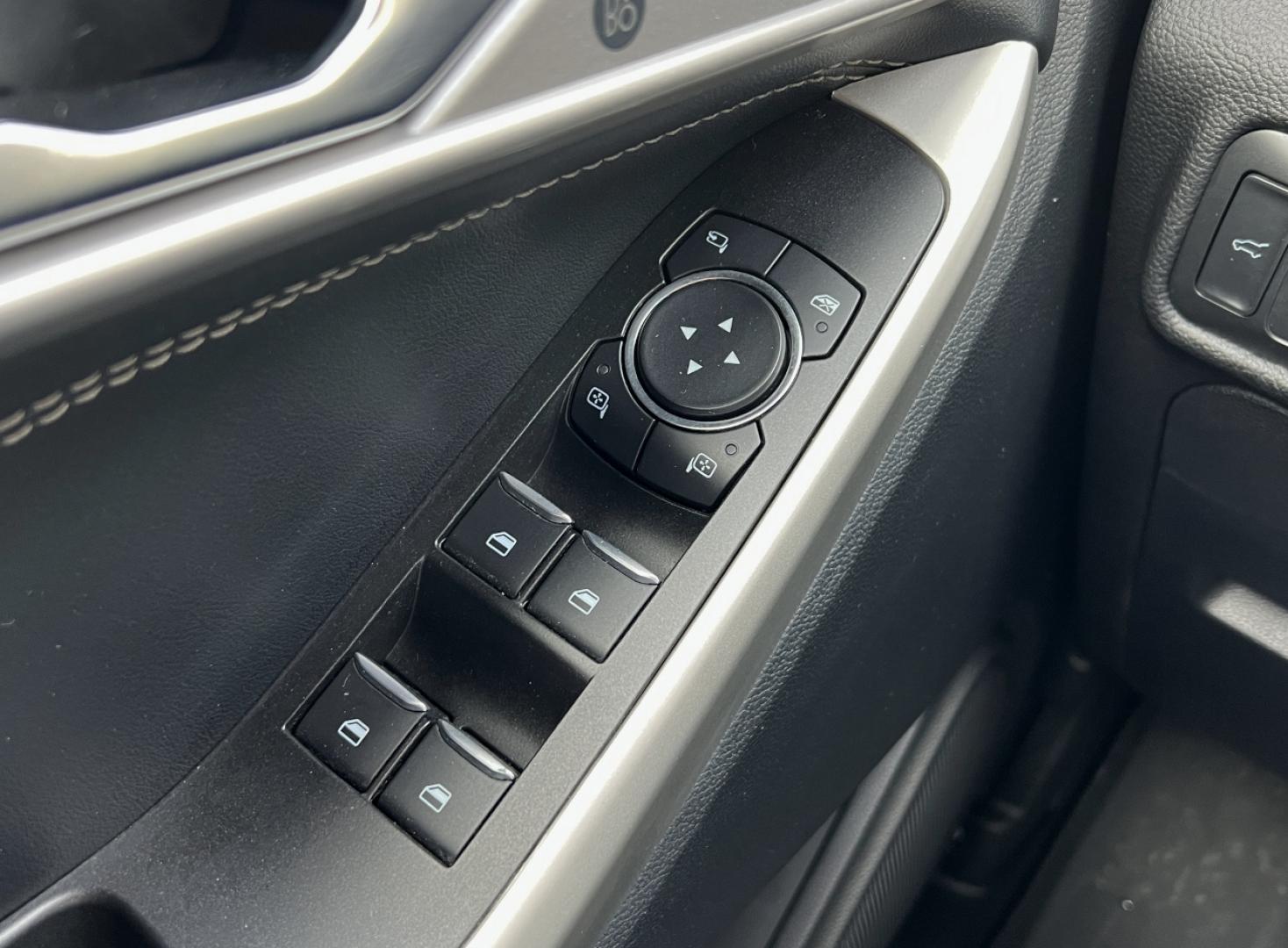 2021 BLACK /Black Ford Explorer Limited AWD (1FMSK8FH3MG) with an 2.3L 4 Cyl. engine, Automatic transmission, located at 2990 Old Orchard Rd., Jackson, MO, 63755, 37.354214, -89.612106 - 2021 Ford Explorer Limited 1-Owner 63xxx miles 4 Wheel Drive 2.3L 4 Cyl. Automatic Leather 3rd Row Navigation Power/Heated/Cooled Seats Heated Rear Seats Heated Steering Wheel Backup Camera Sunroof Bluetooth Remote Start Cruise Power Windows/Locks/Mirrors We have financing availabl - Photo#33