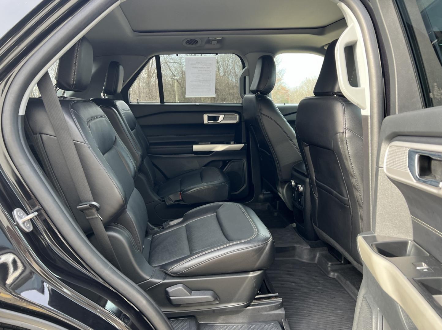 2021 BLACK /Black Ford Explorer Limited AWD (1FMSK8FH3MG) with an 2.3L 4 Cyl. engine, Automatic transmission, located at 2990 Old Orchard Rd., Jackson, MO, 63755, 37.354214, -89.612106 - 2021 Ford Explorer Limited 1-Owner 63xxx miles 4 Wheel Drive 2.3L 4 Cyl. Automatic Leather 3rd Row Navigation Power/Heated/Cooled Seats Heated Rear Seats Heated Steering Wheel Backup Camera Sunroof Bluetooth Remote Start Cruise Power Windows/Locks/Mirrors We have financing availabl - Photo#21