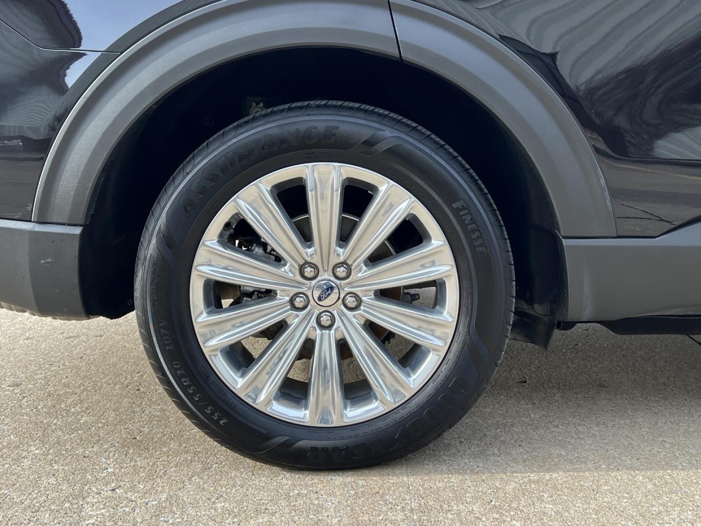 2021 BLACK /Black Ford Explorer Limited AWD (1FMSK8FH3MG) with an 2.3L 4 Cyl. engine, Automatic transmission, located at 2990 Old Orchard Rd., Jackson, MO, 63755, 37.354214, -89.612106 - 2021 Ford Explorer Limited 1-Owner 63xxx miles 4 Wheel Drive 2.3L 4 Cyl. Automatic Leather 3rd Row Navigation Power/Heated/Cooled Seats Heated Rear Seats Heated Steering Wheel Backup Camera Sunroof Bluetooth Remote Start Cruise Power Windows/Locks/Mirrors We have financing availabl - Photo#46