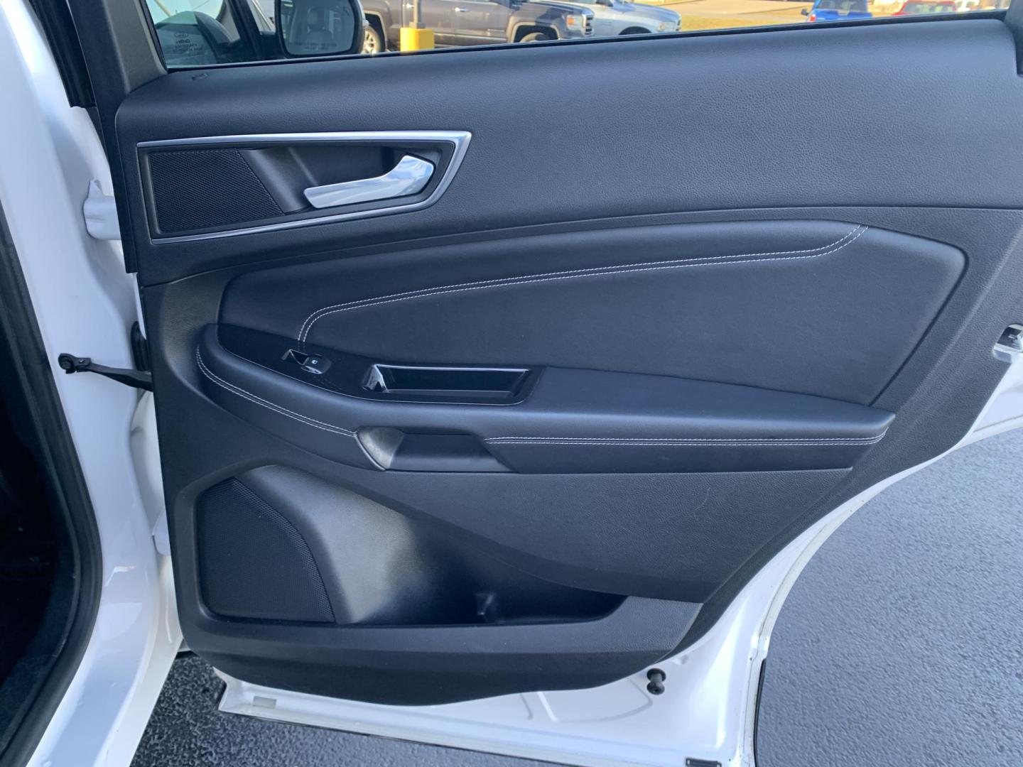 2015 WHITE /BLACK Ford Edge Titanium (2FMPK3K96FB) with an 2.0L L4 DOHC 16V engine, Automatic transmission, located at 506 S. Kingshighway, Cape Girardeau, MO, 63703, (573) 235-5000, 37.294991, -89.553635 - 2015 Ford Edge Titanium 2.0L 4 Cyl. Automatic Leather Navigation Backup Camera Power/Heated Seats Bluetooth Cruise Power Windows/Locks/Mirrors We have financing available and we accept trades! Fill out a credit application on our website or come by today! If you have - Photo#14