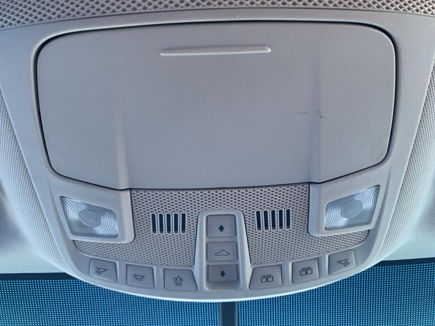 2015 WHITE /BLACK Ford Edge Titanium (2FMPK3K96FB) with an 2.0L L4 DOHC 16V engine, Automatic transmission, located at 506 S. Kingshighway, Cape Girardeau, MO, 63703, (573) 235-5000, 37.294991, -89.553635 - 2015 Ford Edge Titanium 2.0L 4 Cyl. Automatic Leather Navigation Backup Camera Power/Heated Seats Bluetooth Cruise Power Windows/Locks/Mirrors We have financing available and we accept trades! Fill out a credit application on our website or come by today! If you have - Photo#27